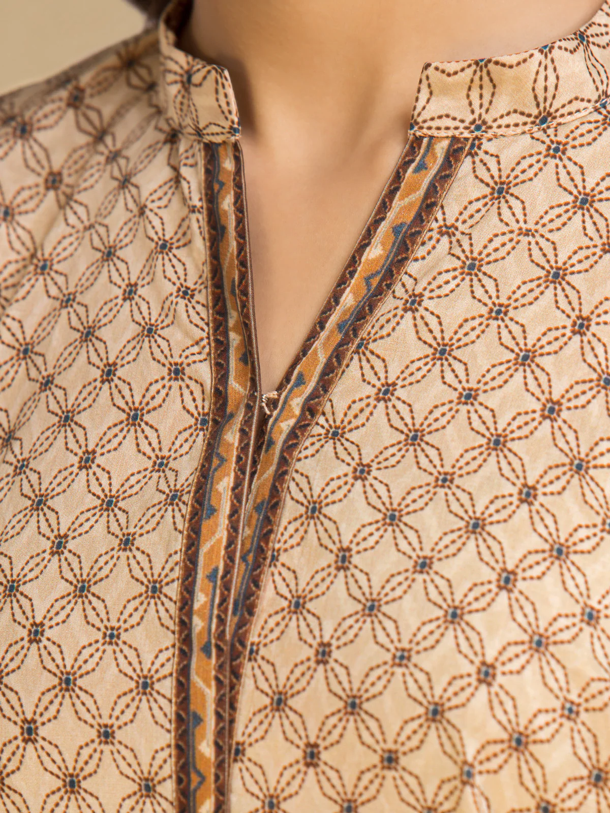 Printed Lawn Suit - EWU24A1-26425-3P - Image 4