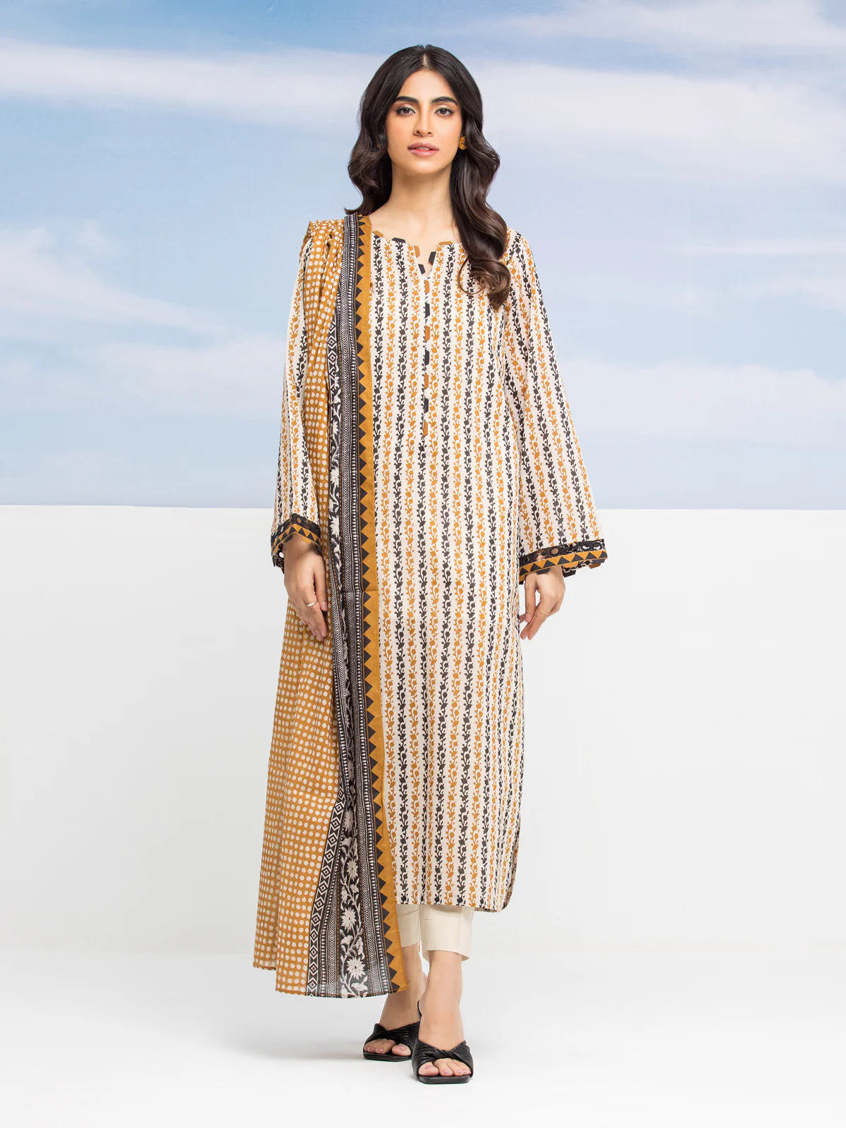 Printed Lawn Suit - EWU24A1-28043-3P