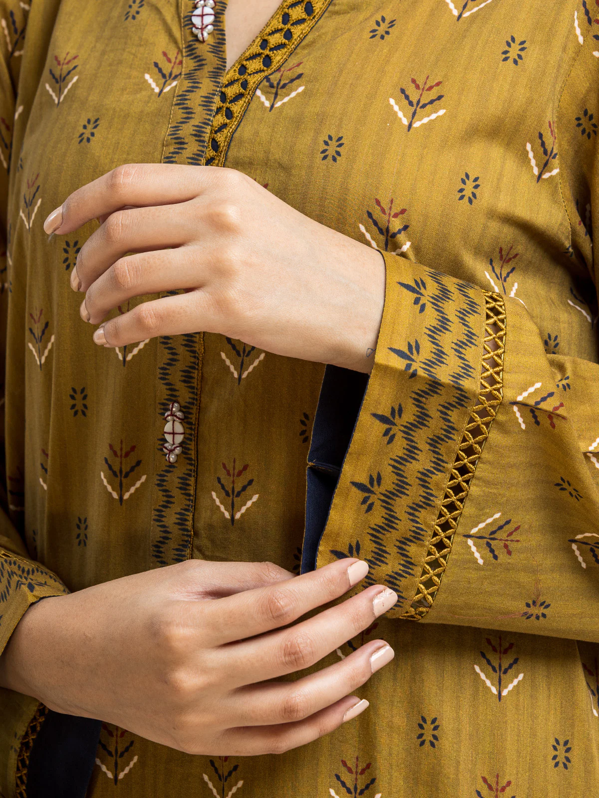 Printed Lawn Suit - EWU24A1-28067-3P - Image 3