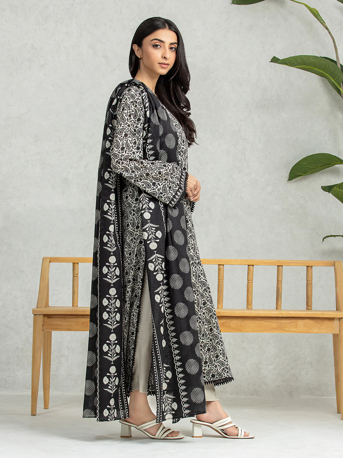 Printed Lawn Suit - EWU24A1-28133-3P - Image 2