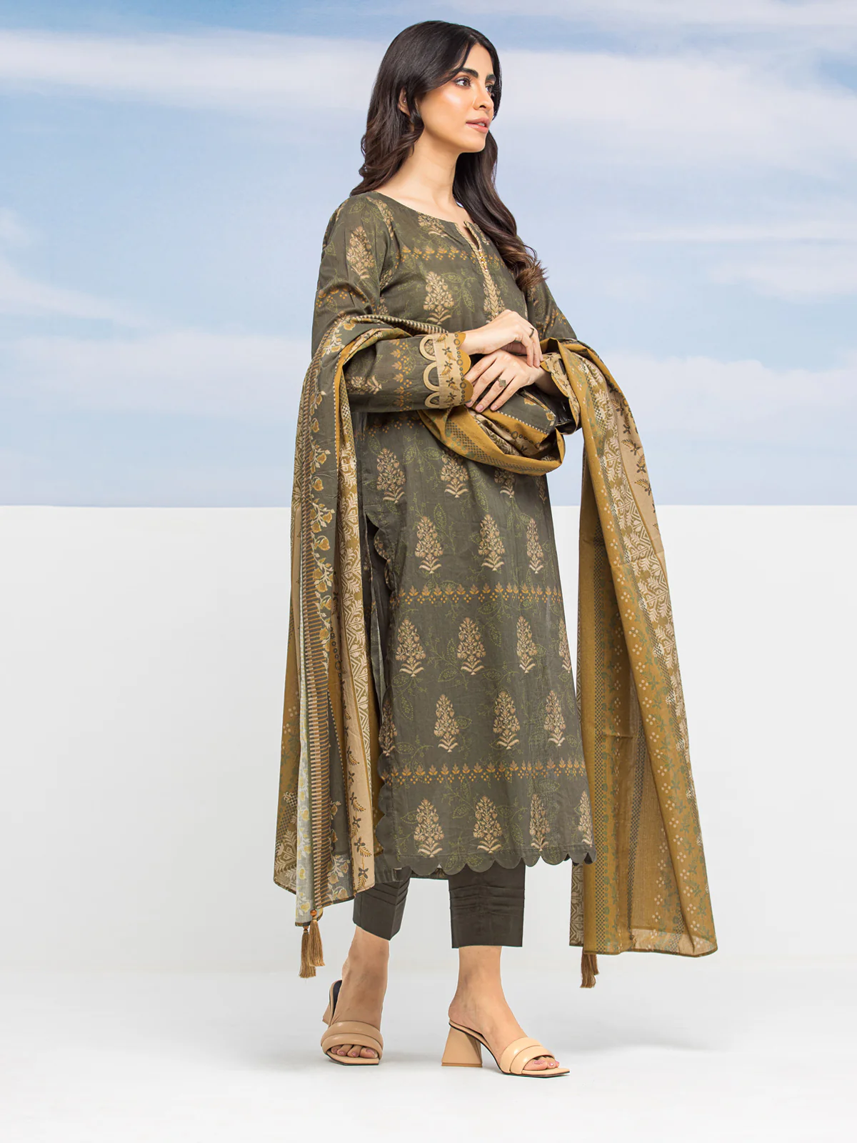 Printed Lawn Suit - EWU24A1-28194-3P - Image 2