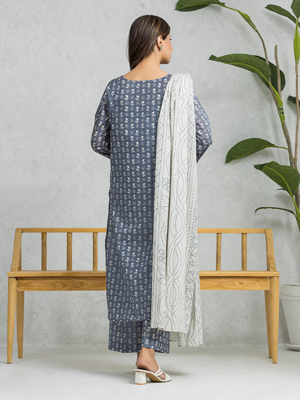 Printed Lawn Suit - EWU24A1-29004-3P - Image 3