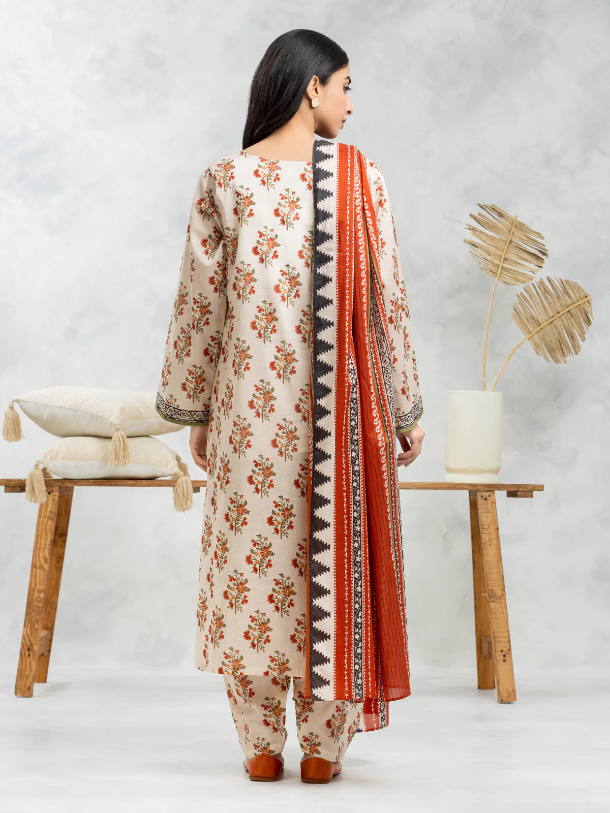 Printed Lawn Suit - EWU24A1-29006-3P - Image 3