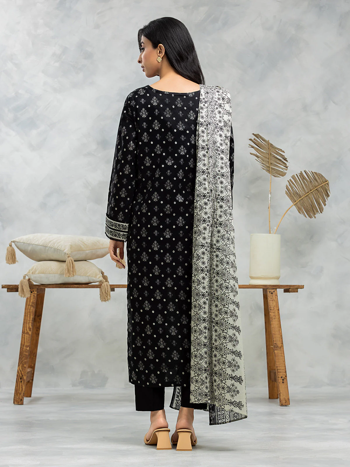 Printed Lawn Suit - EWU24A1-29085-3P - Image 2