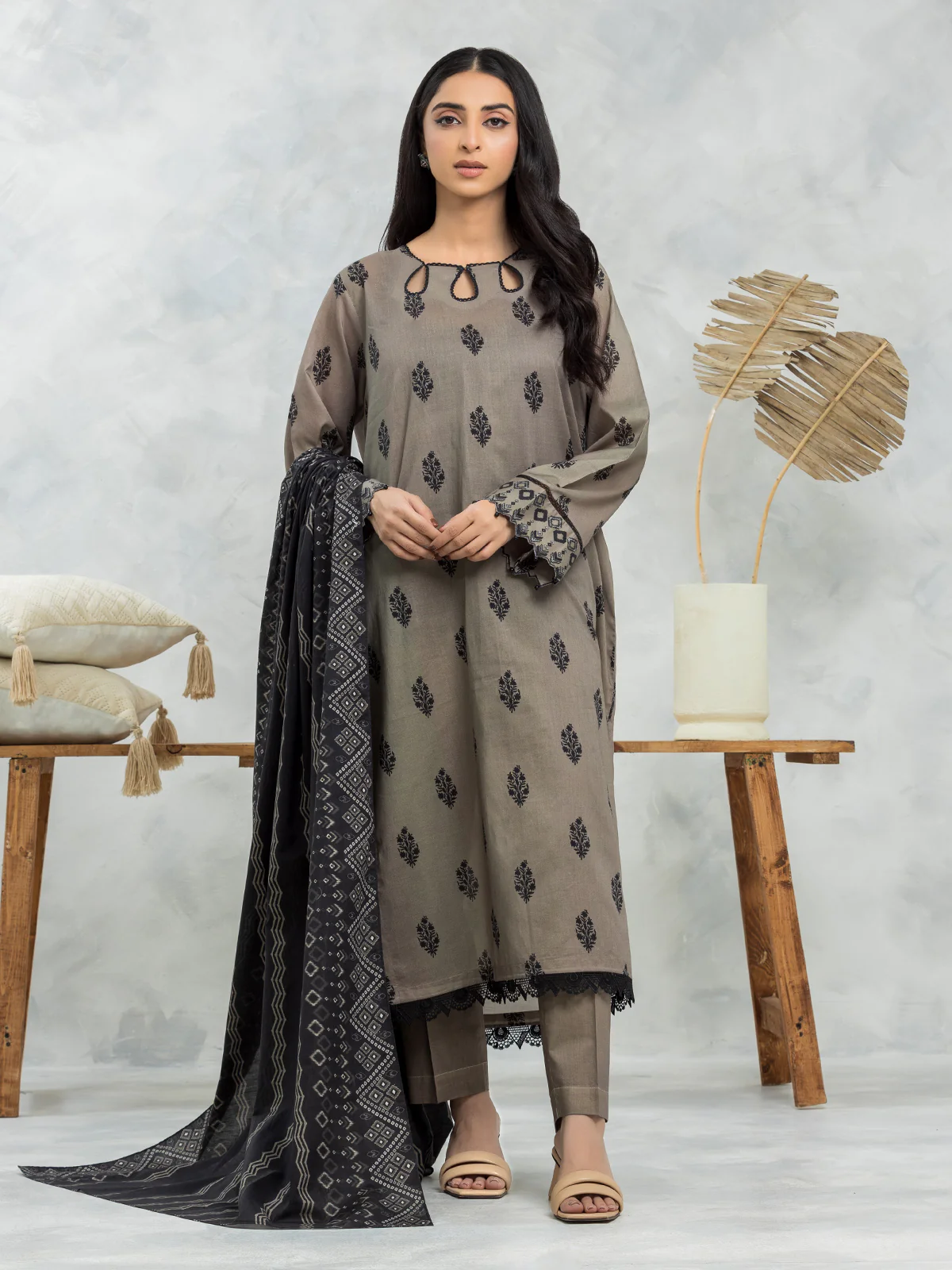Printed Lawn Suit - EWU24A1-29472-3P