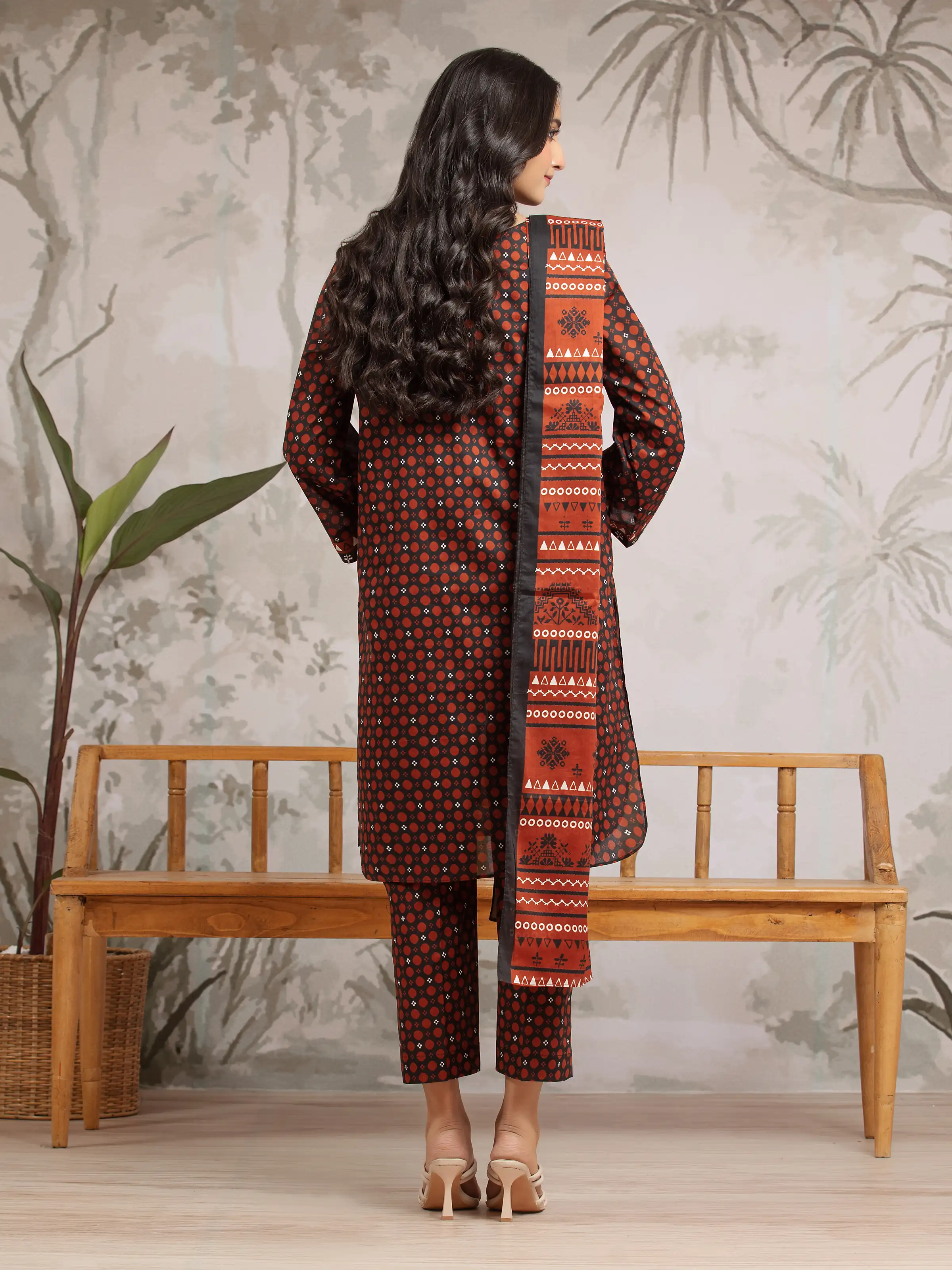 Printed Khaddar Suit - EWU24A3-29592-3P - Image 2