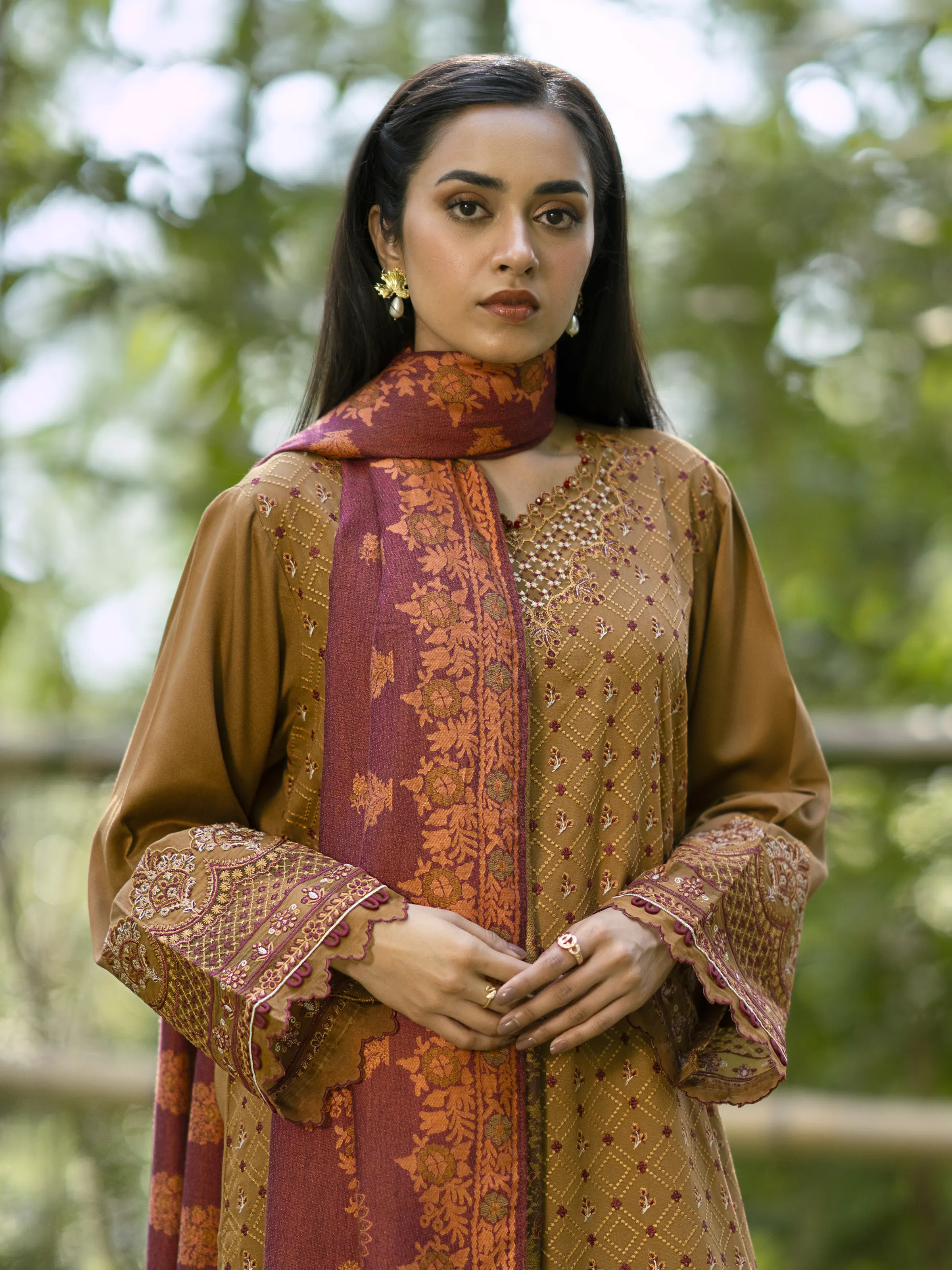 Unstitched Embroidered Marina Twill Shirt Dupatta - EWU24V14-30212SD