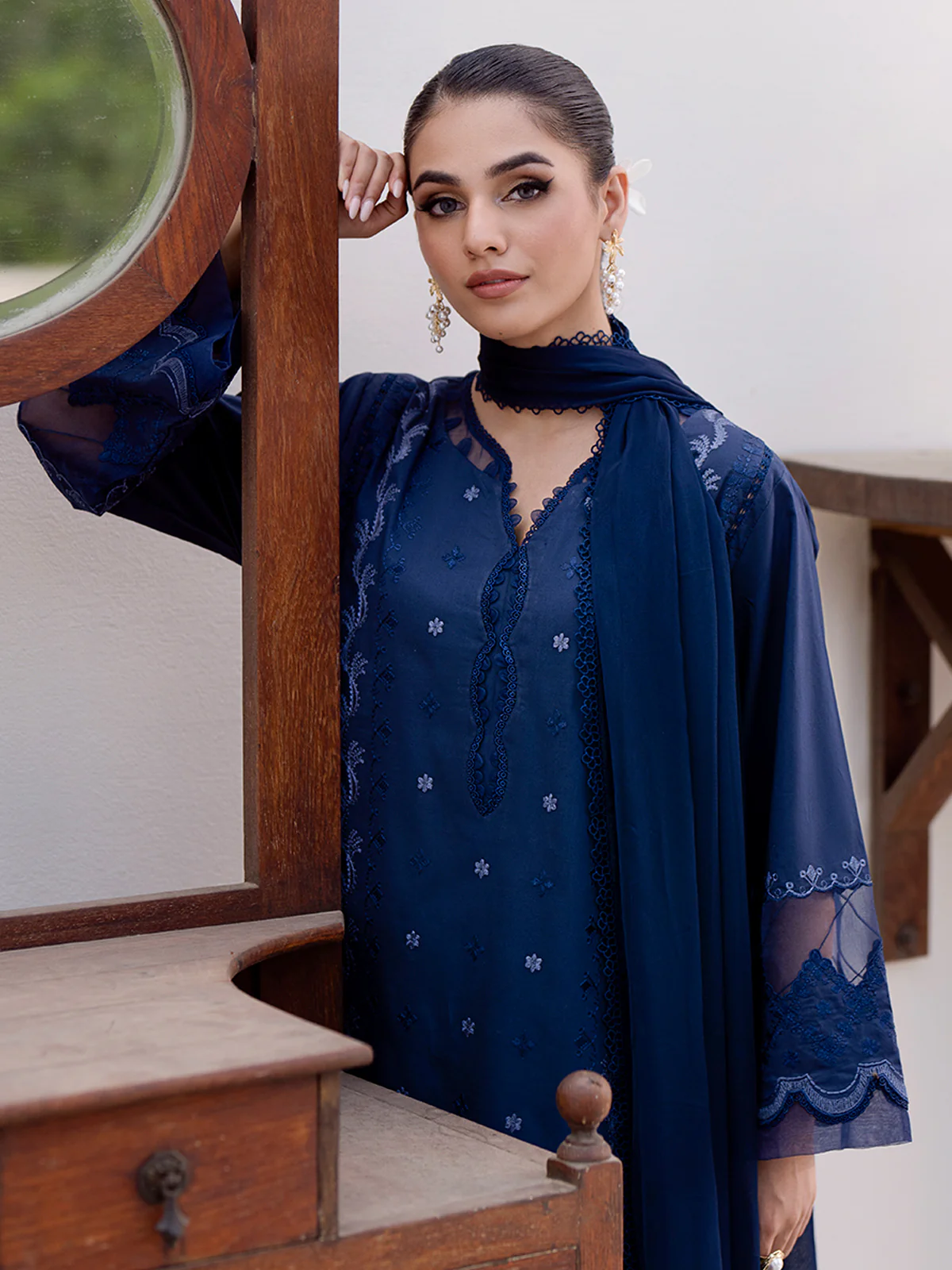 Embroidered Cambric Suit - EWU24V2-30154-3P - Image 3