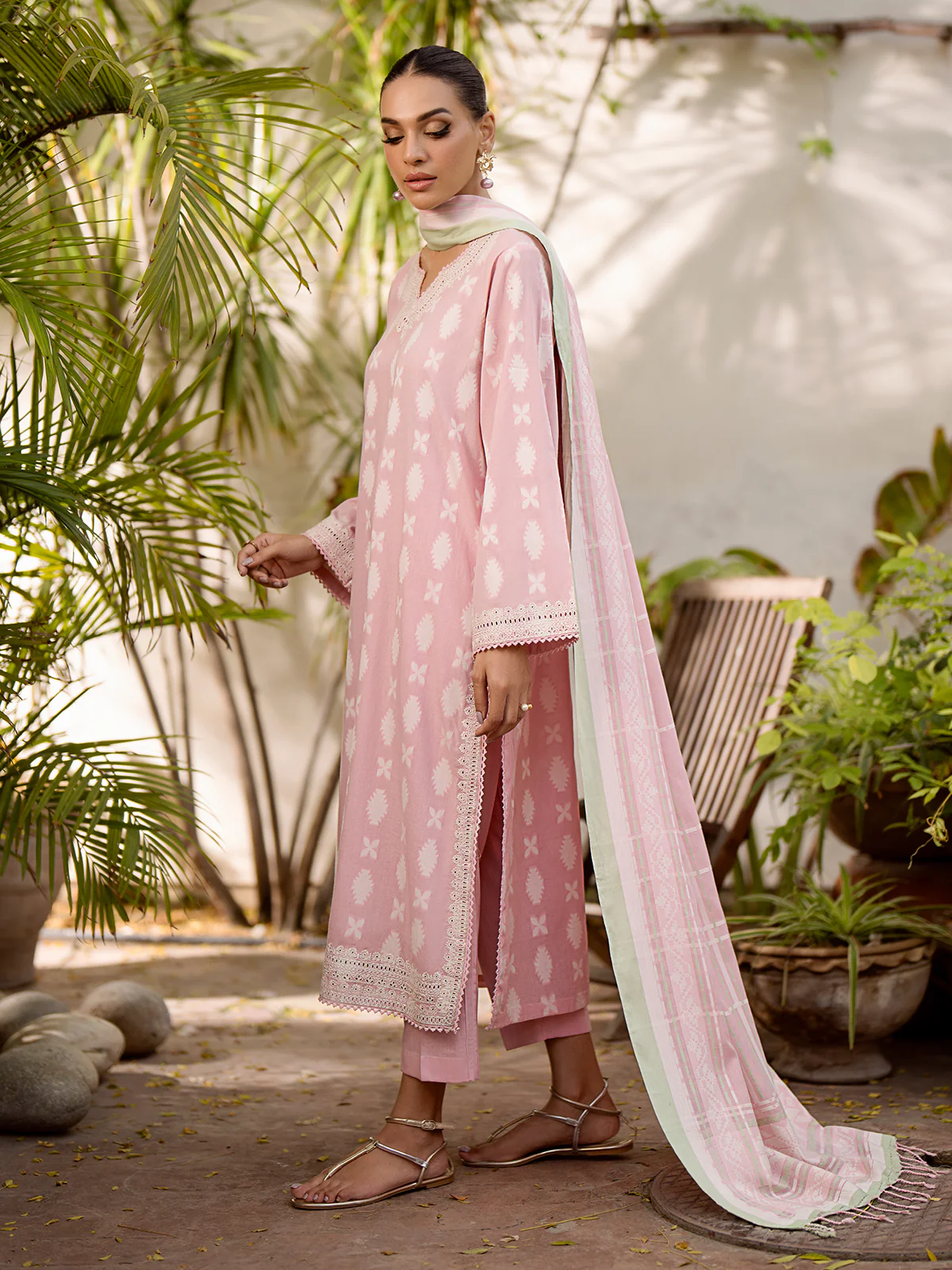 Embroidered Jacquard Suit - EWU24V3-30048-3P - Image 7