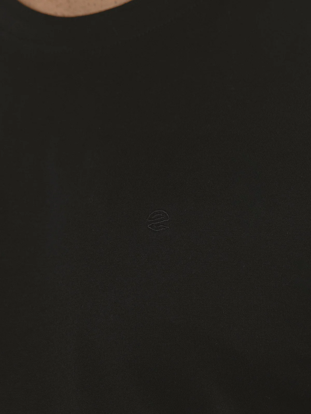Crew Neck Basic Tee - EMTBF22-002 - Image 5