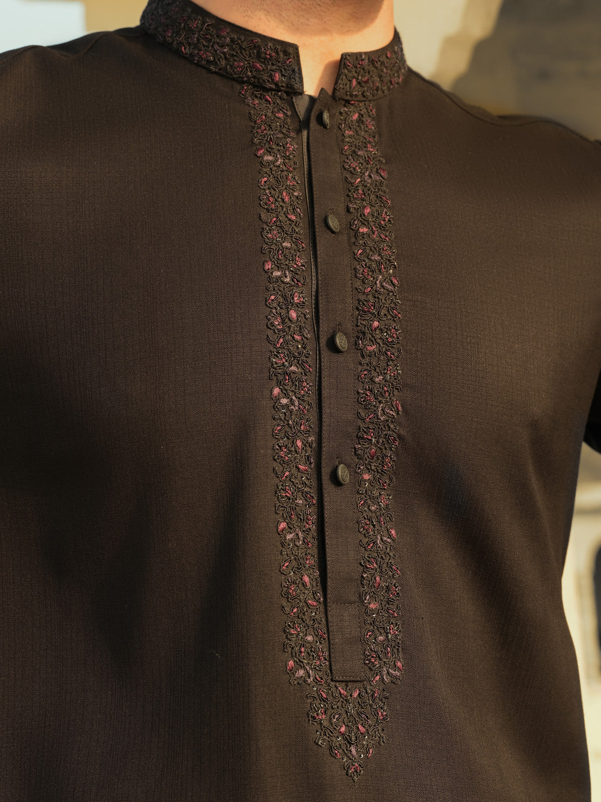 Embroidered Blended Kurta - EMTKC23-094 - Image 4