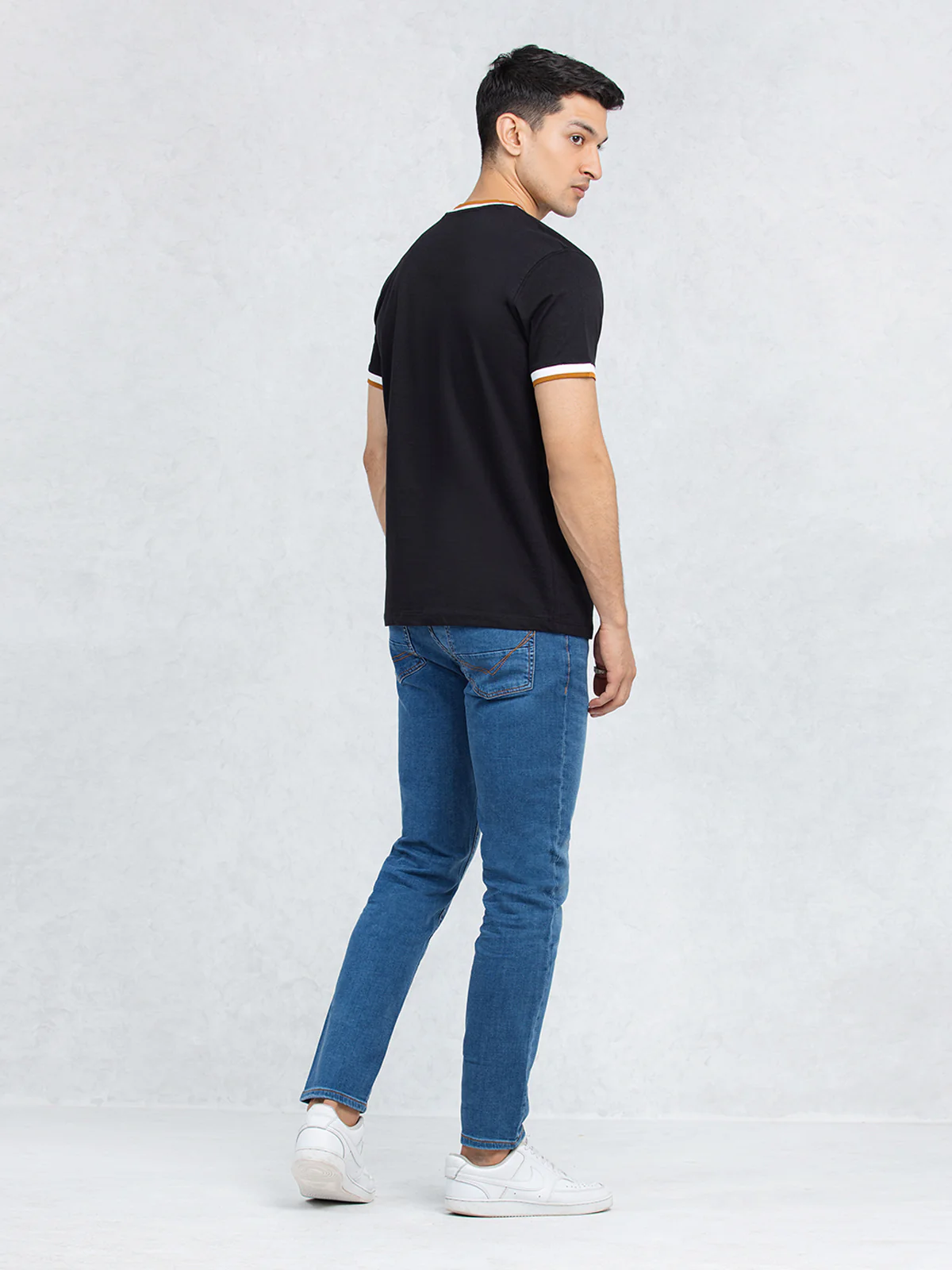 Crew Neck Classic Tee - EMTGT24-003 - Image 5