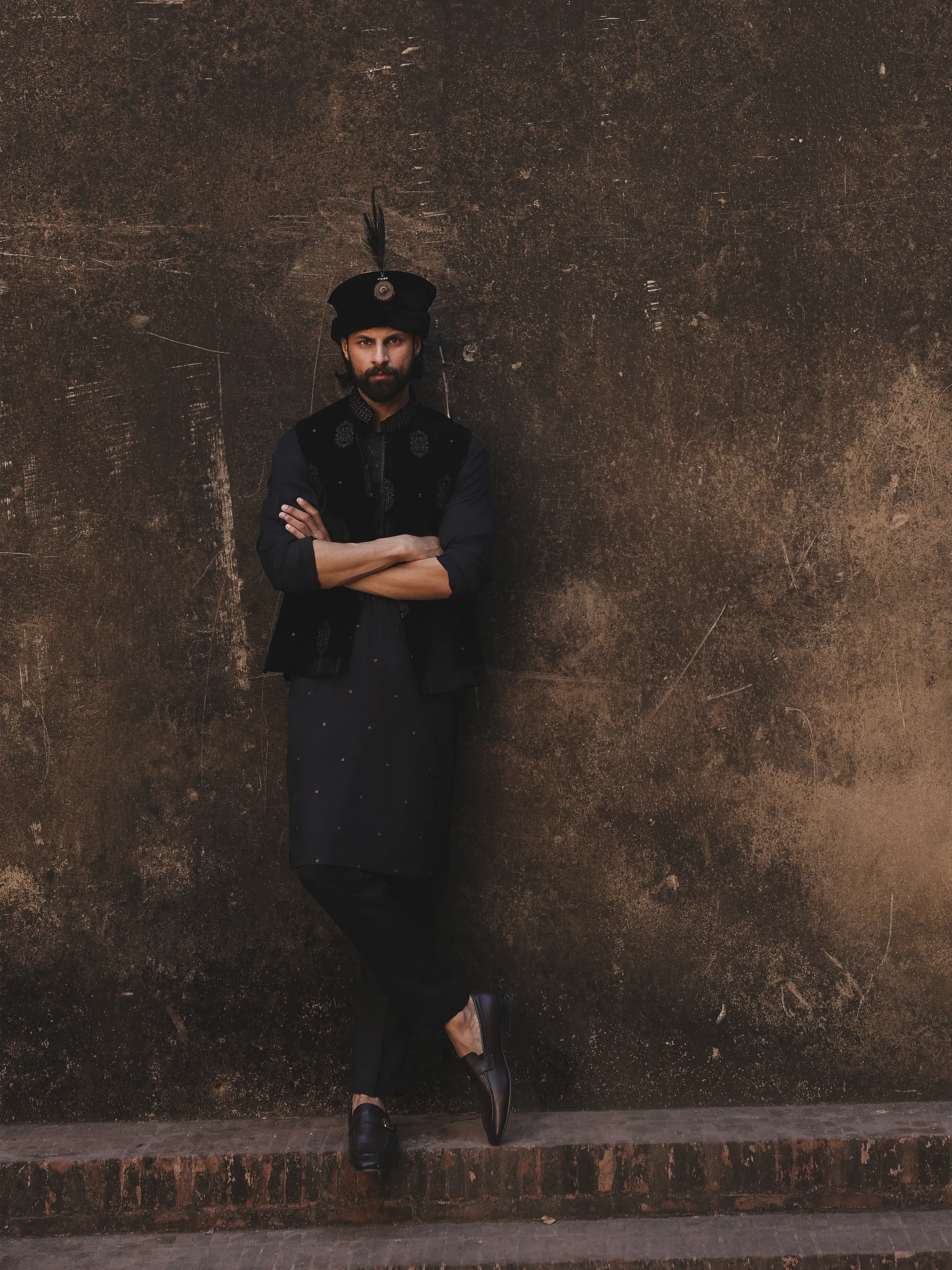 Embroidered Raw Silk Waistcoat Suit - ECMTWCS5-022