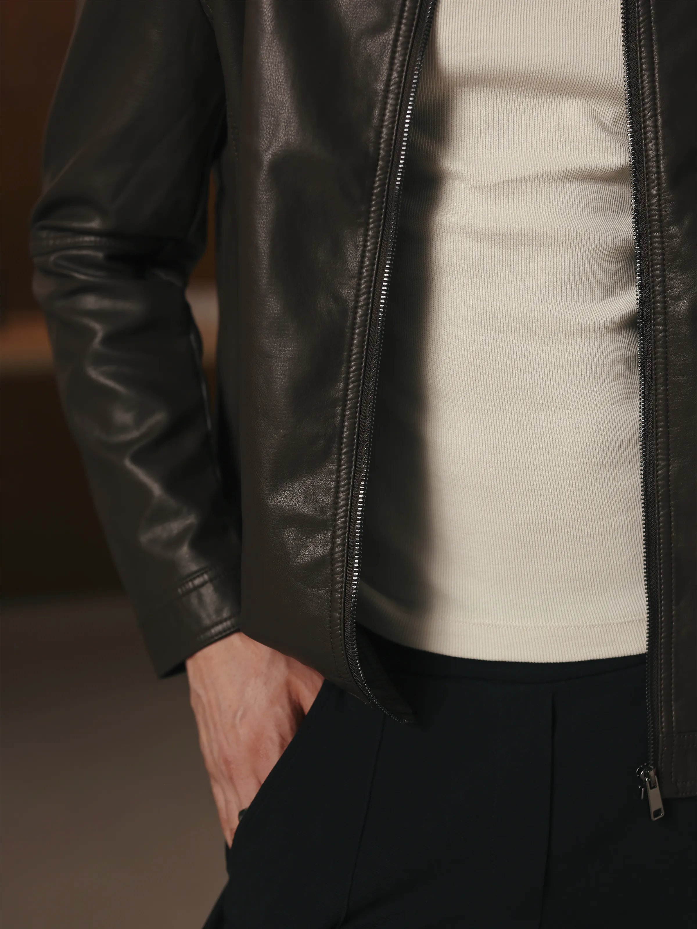 Leather Jacket - EMTJ5-001 - Image 4