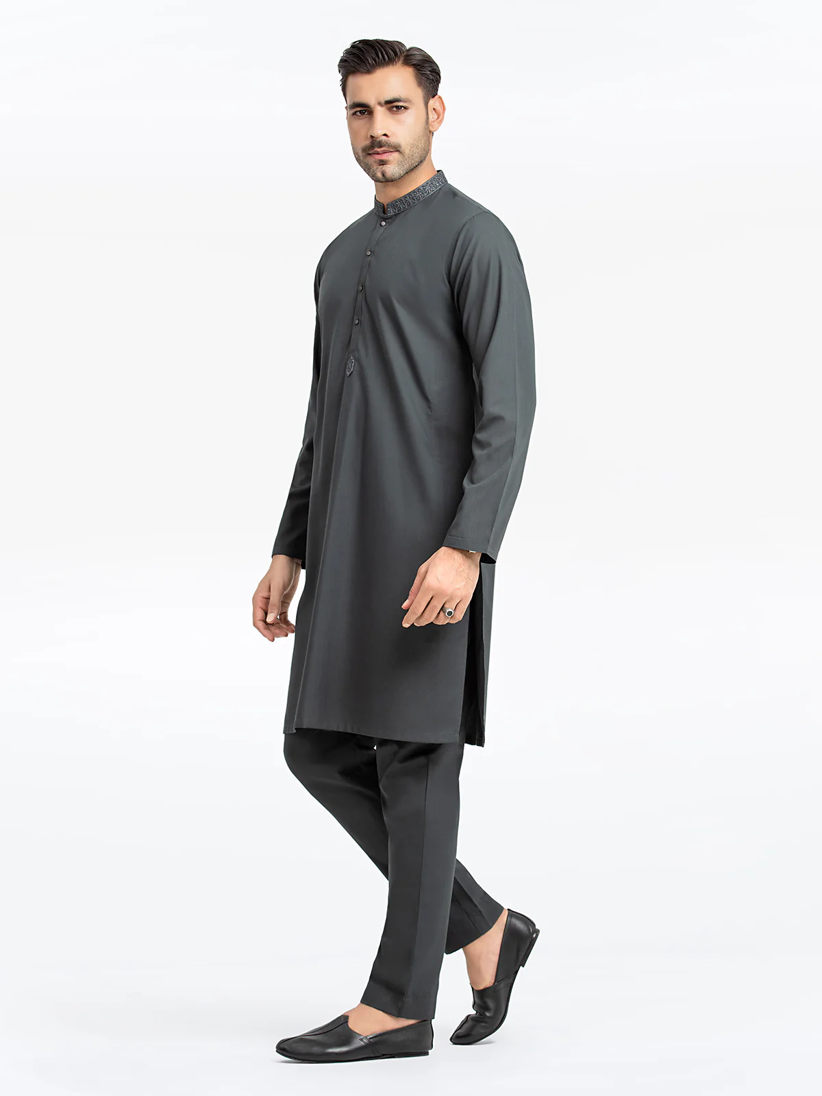 Embroidered Blended Kurta Pajama - EMTKPT24-040 - Image 4
