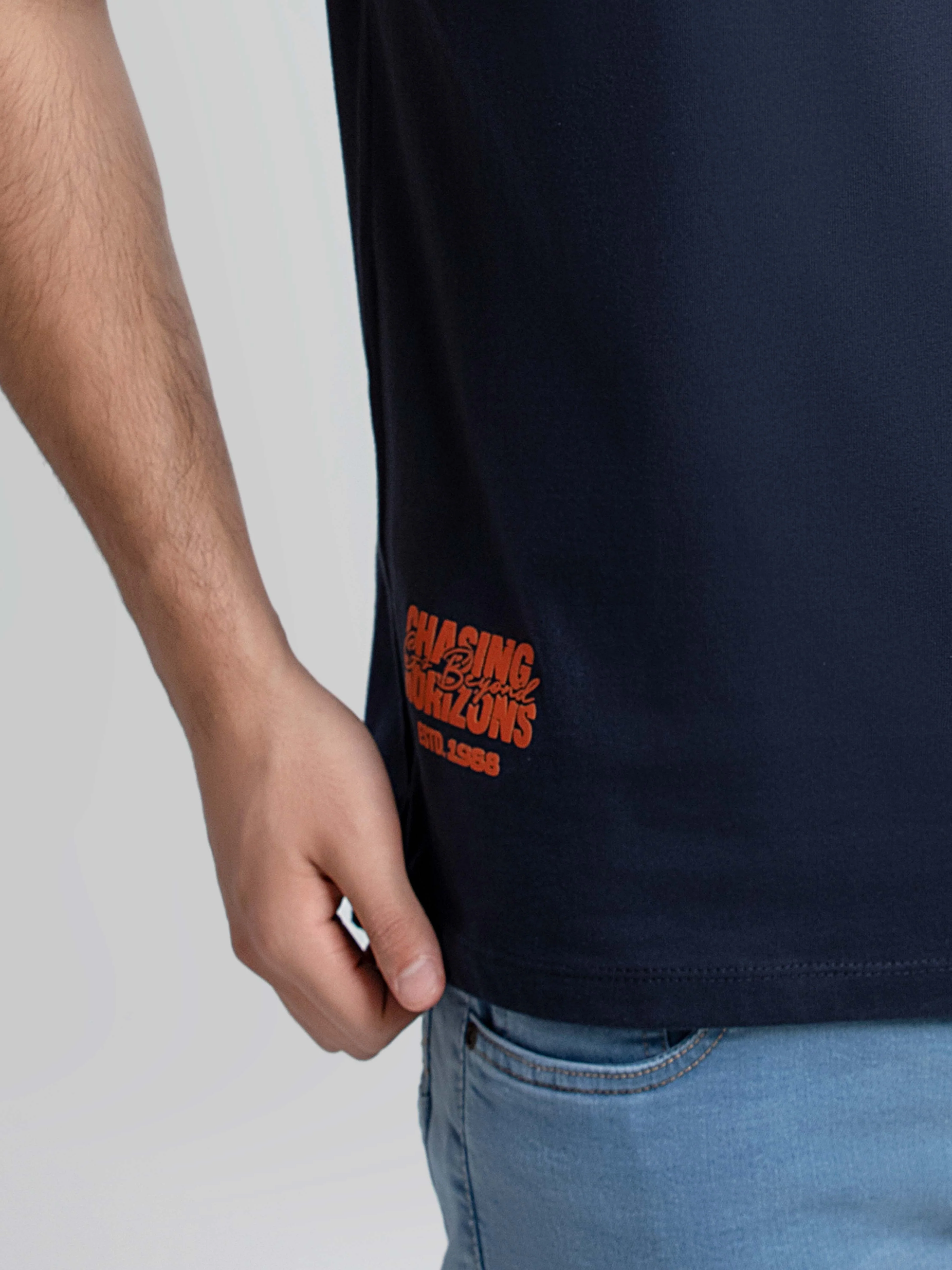 Chasing Horizons Graphic Tee - EMTGT6-007 - Image 4