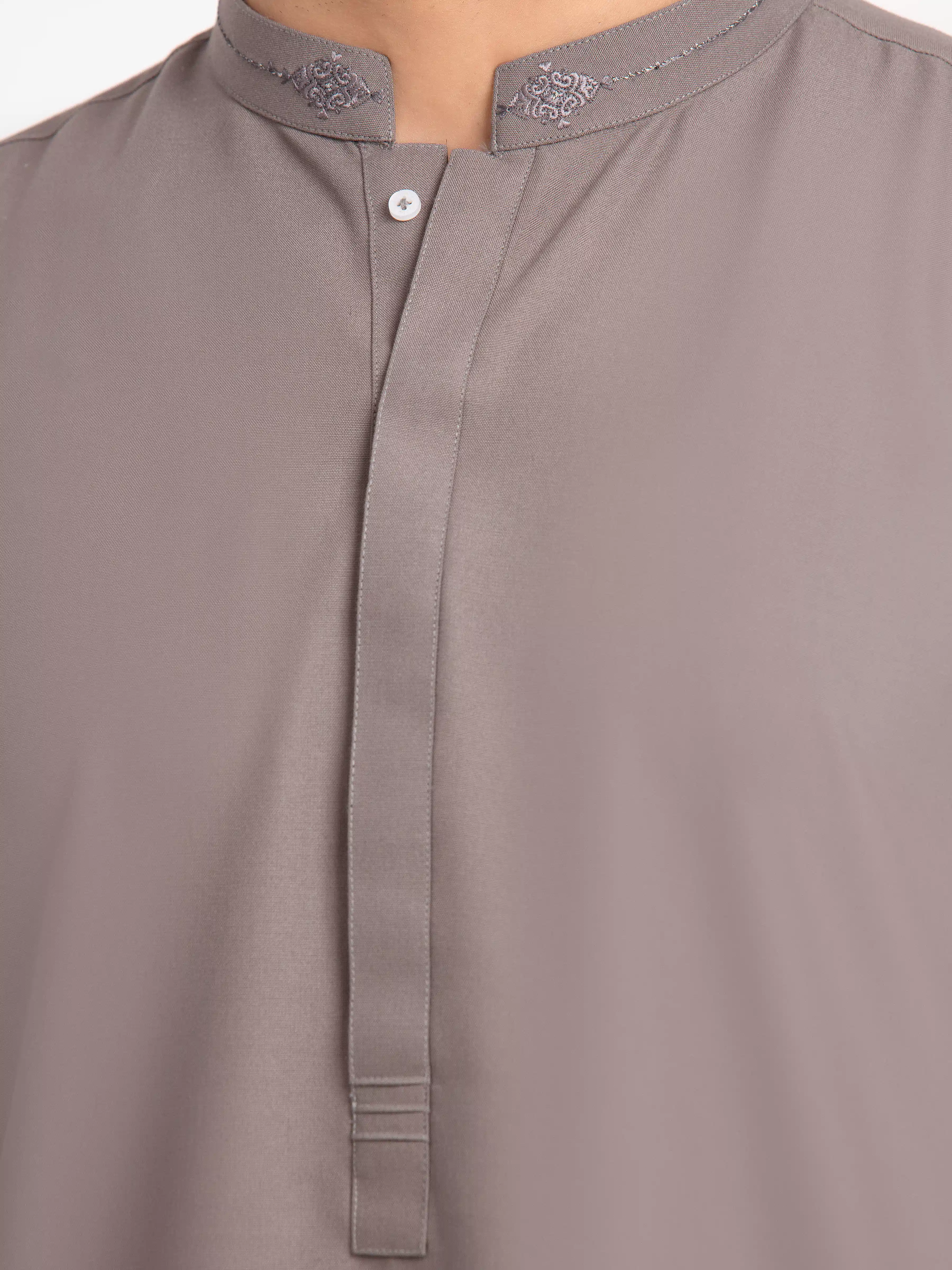 Embroidered Blended Kurta Pajama - EMTKPT24-045 - Image 3