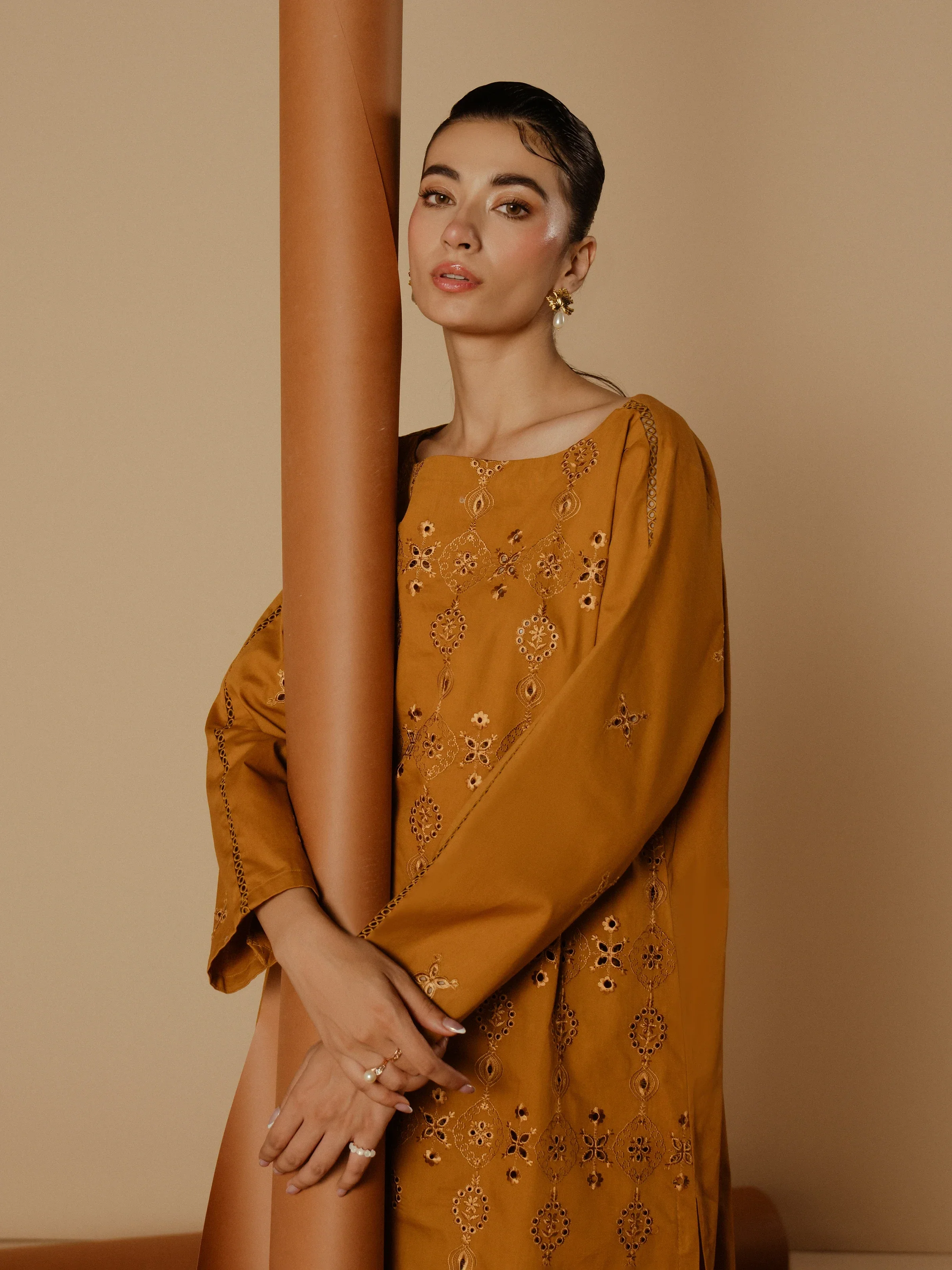 Embroidered Cambric Shirt Trouser - EWTKE24-81198ST - Image 3