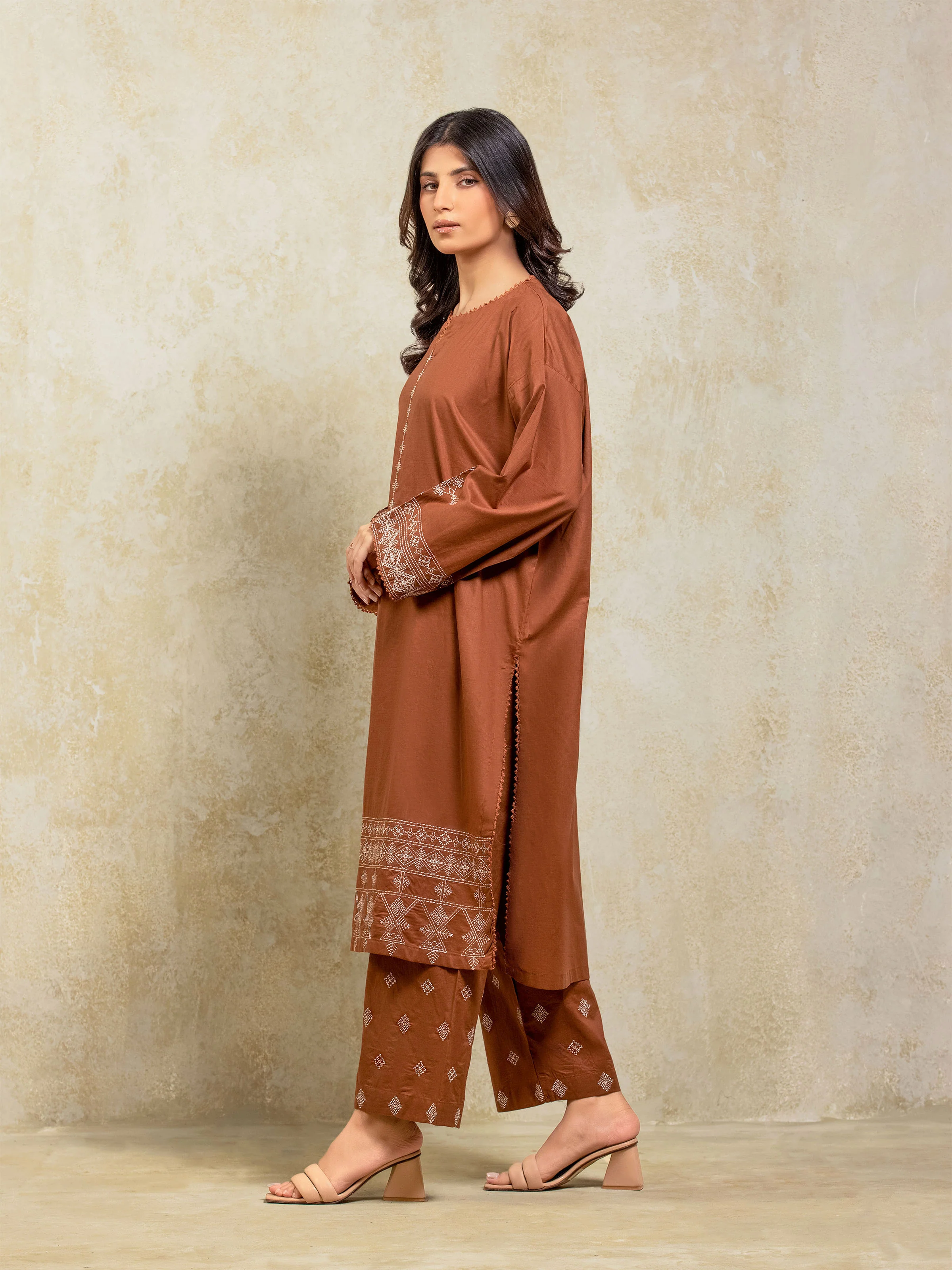 Embroidered Cambric Shirt Trouser - EWTKE25-81602ST - Image 4