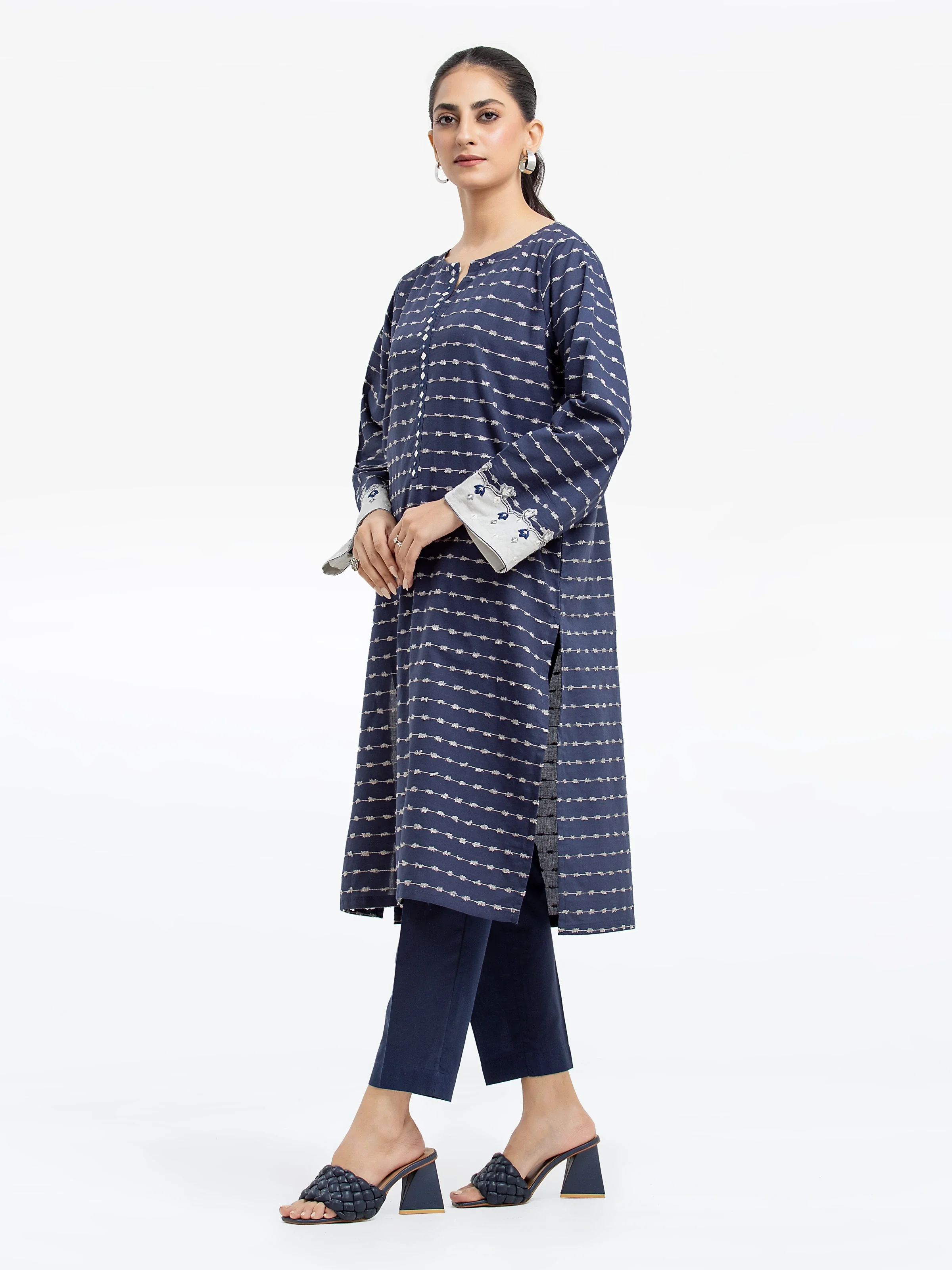 Embroidered Jacquard Shirt Trouser - EWTKE24-69711ST - Image 4