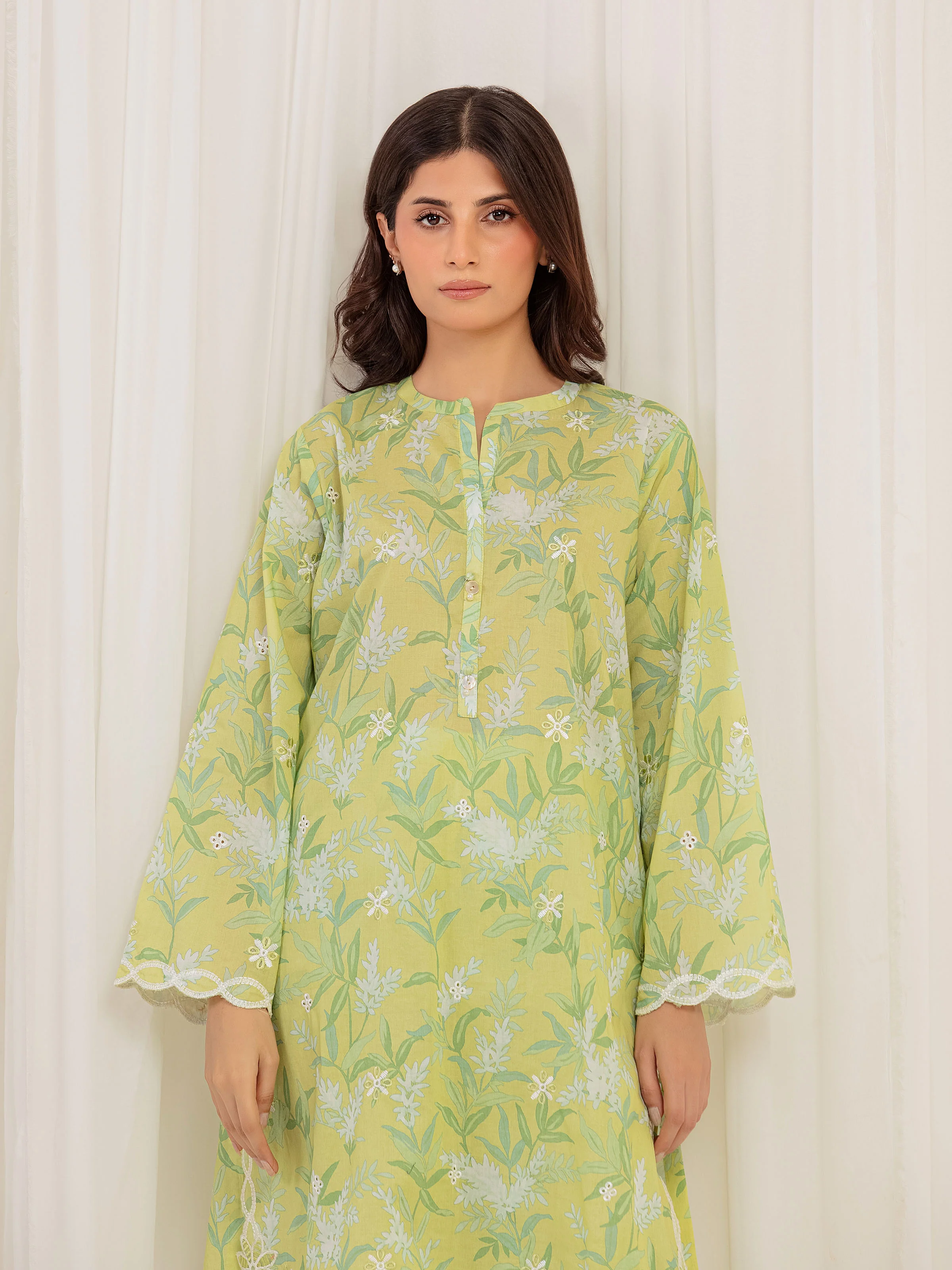 Embroidered Lawn Co-Ord Set - EWTKE5-81861ST - Image 2