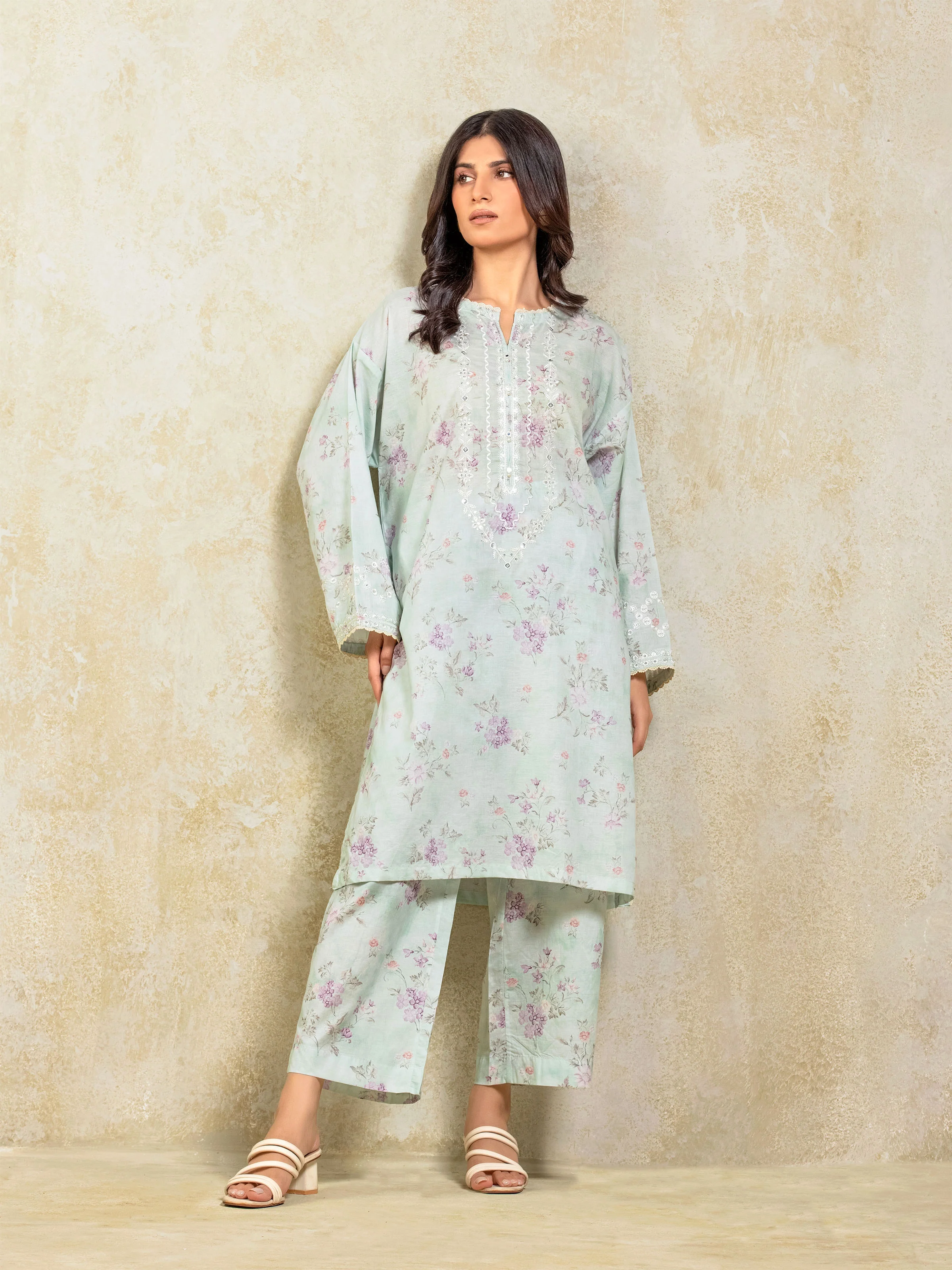 Embroidered Lawn Co-Ord Set - EWTKE5-82387ST