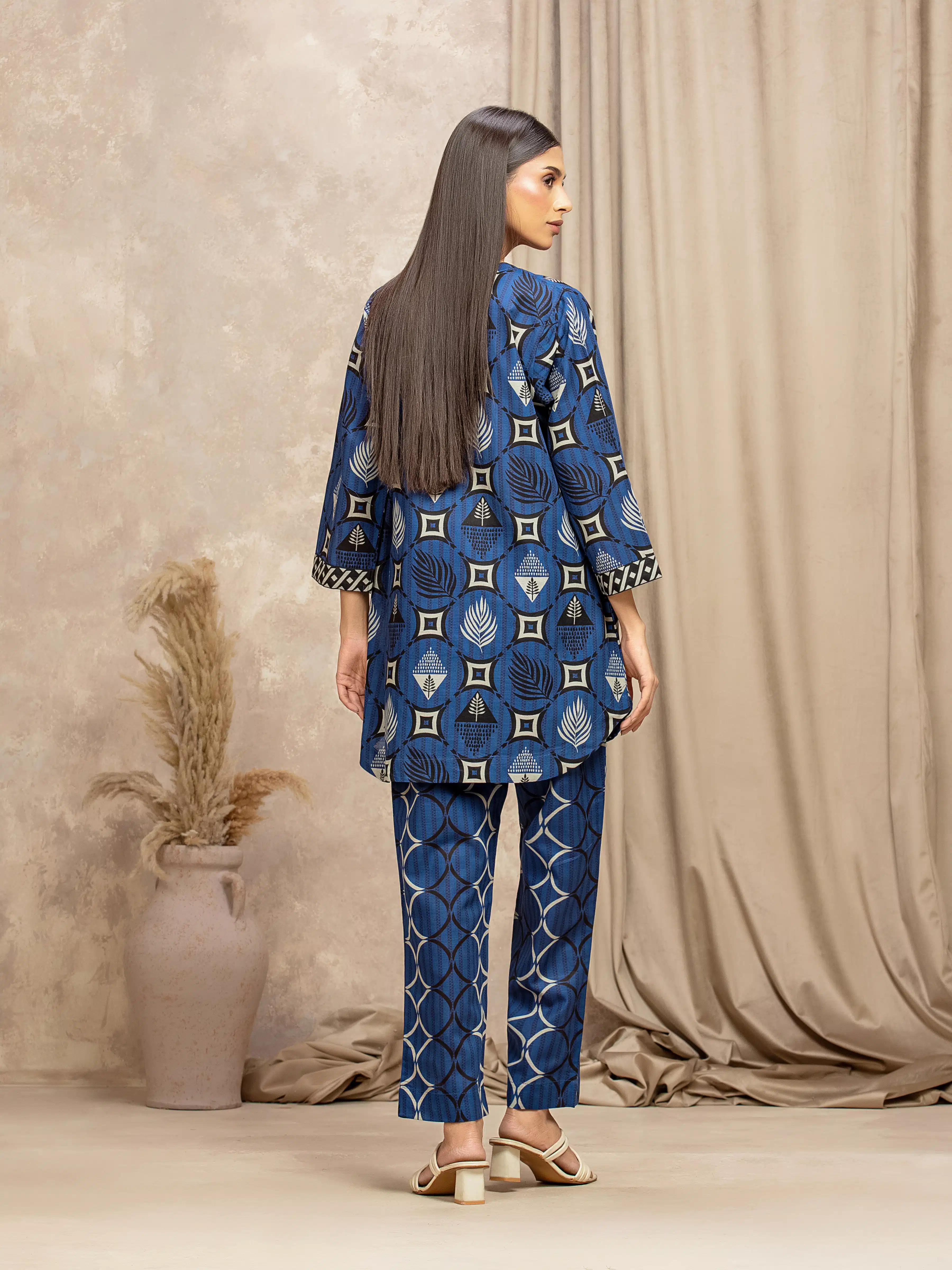 Printed Khaddar Co-Ord Set - EWTKP5-84100ST - Image 6