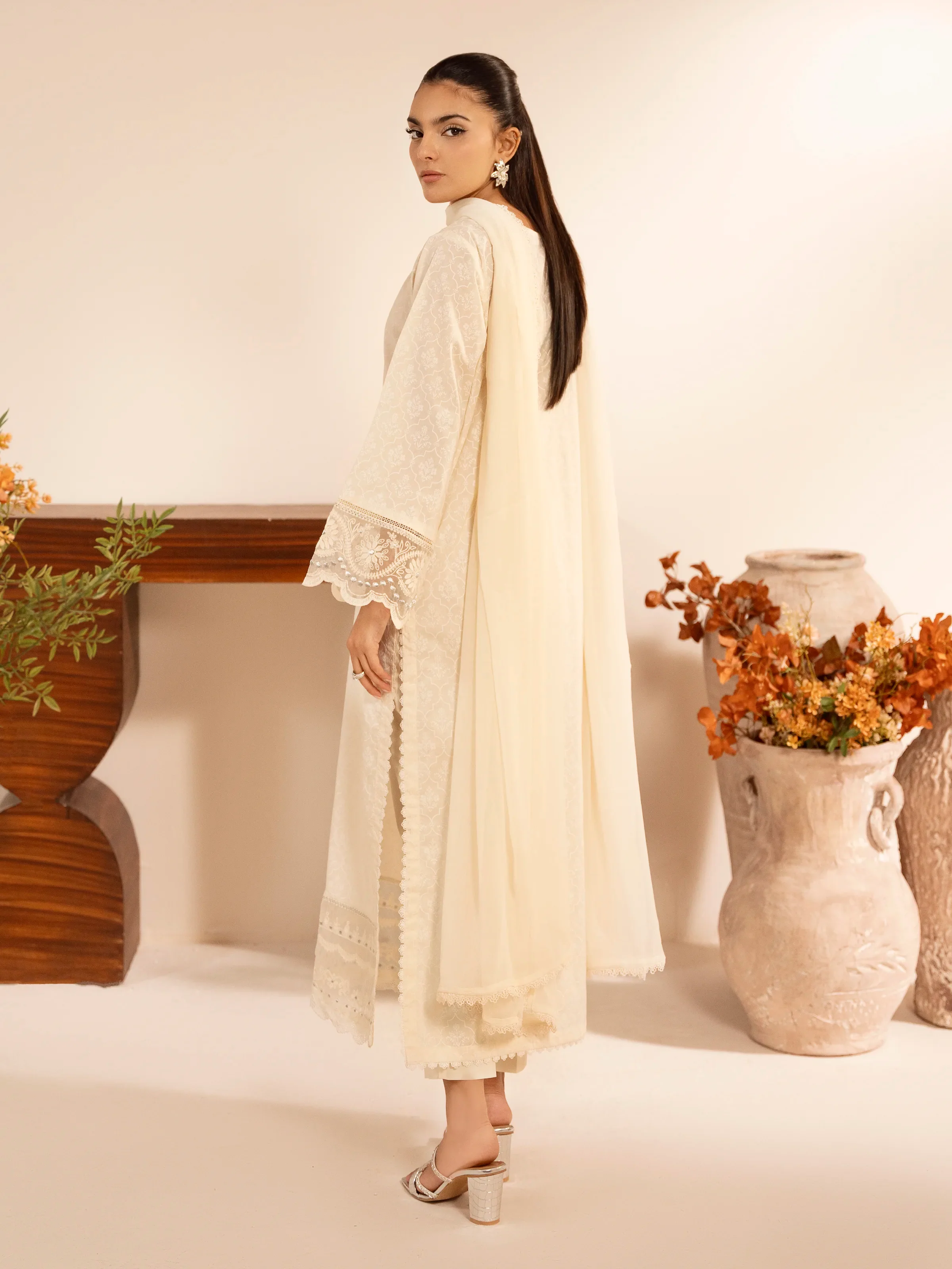 Embroidered Cambric Suit - EWTKE24-81058-3P - Image 6