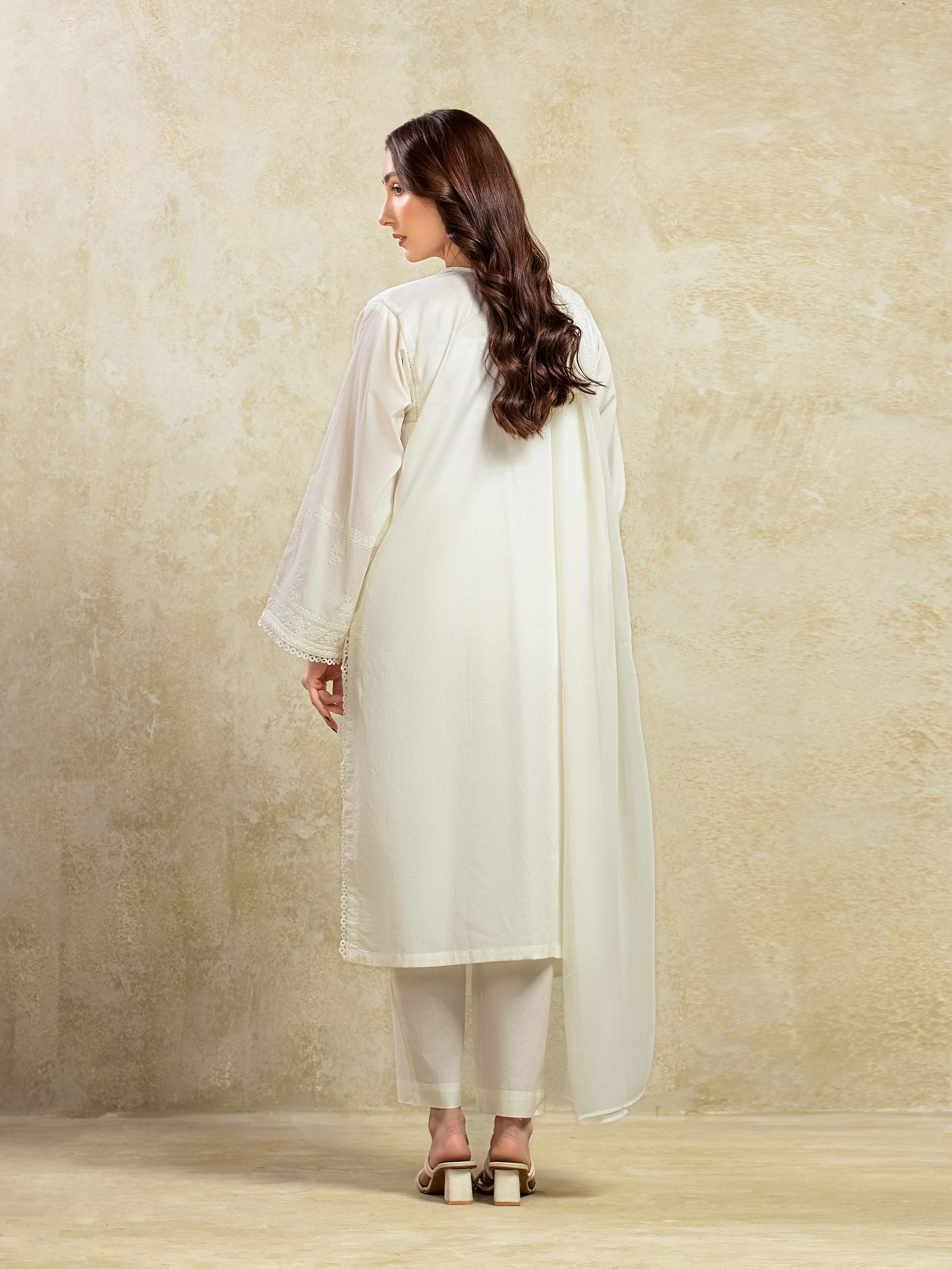 Embroidered Cambric Suit - EWTKE5-81098-3P - Image 6