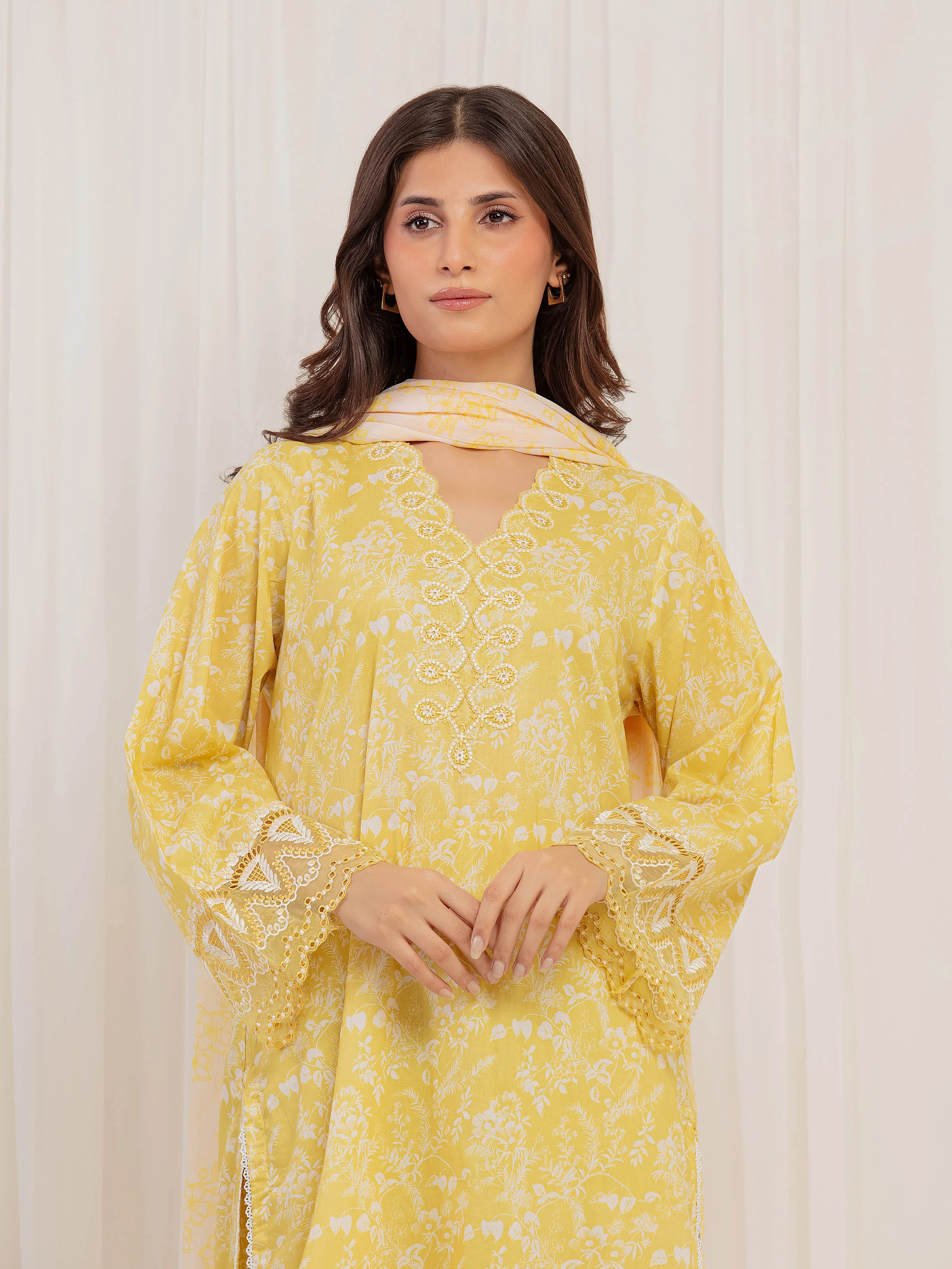 Embroidered Cambric Suit - EWTKE5-81731-3P - Image 2