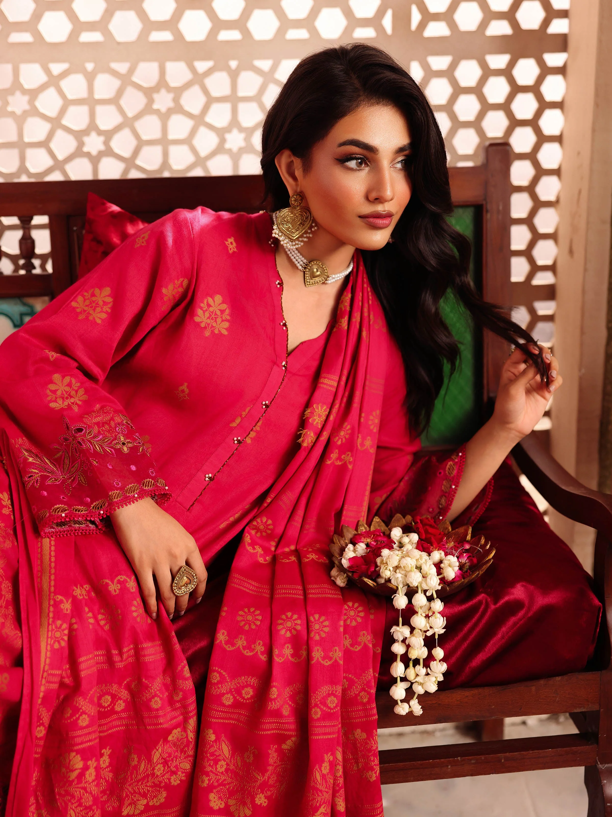 Embroidered Jacquard Suit - EWTKE5-81079-3P