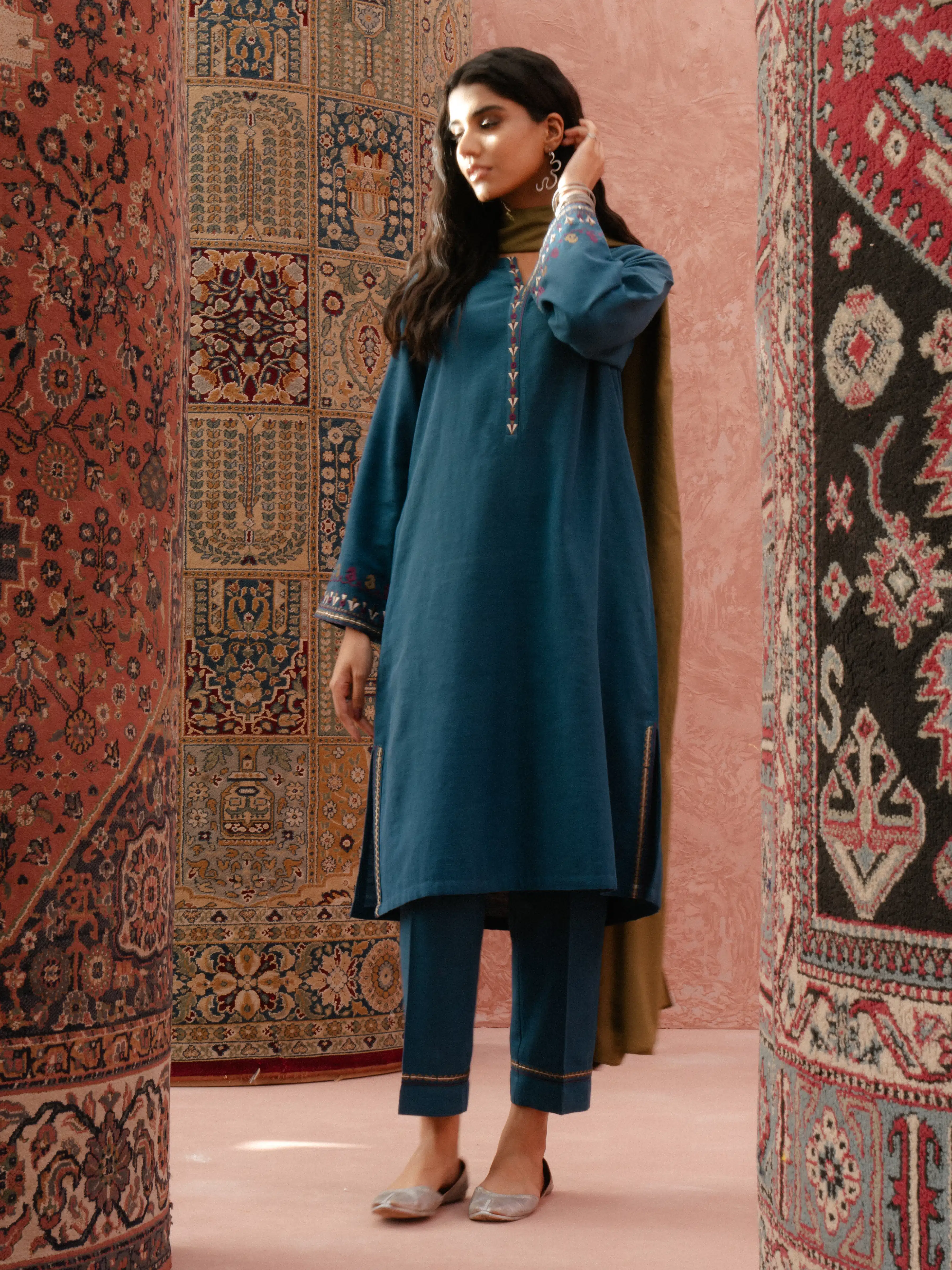 Embroidered Khaddar Suit - EWTKE24-81370-3P