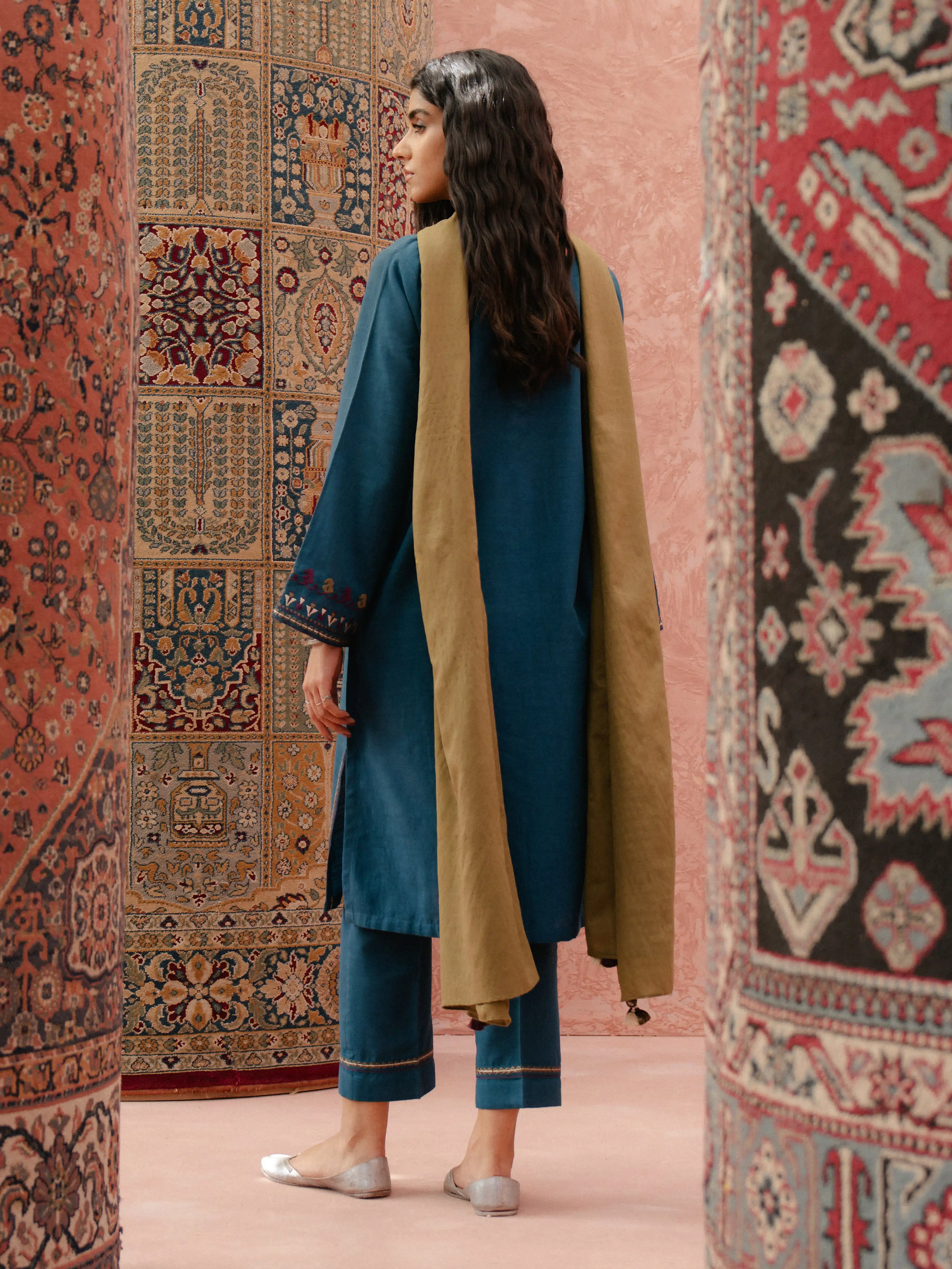 Embroidered Khaddar Suit - EWTKE24-81370-3P - Image 4