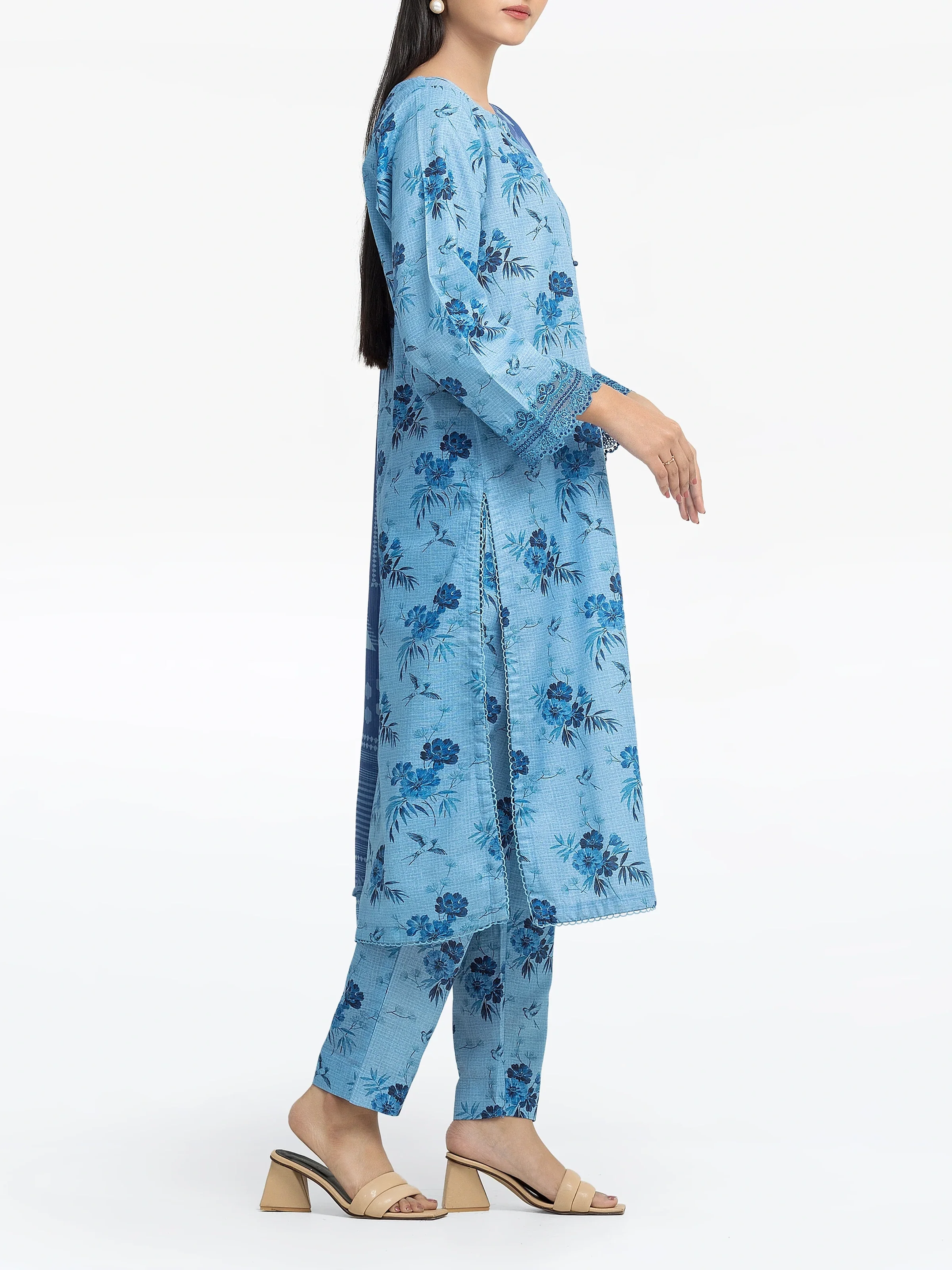 Embroidered Khaddar Suit - EWTKE24-81493-3P - Image 4