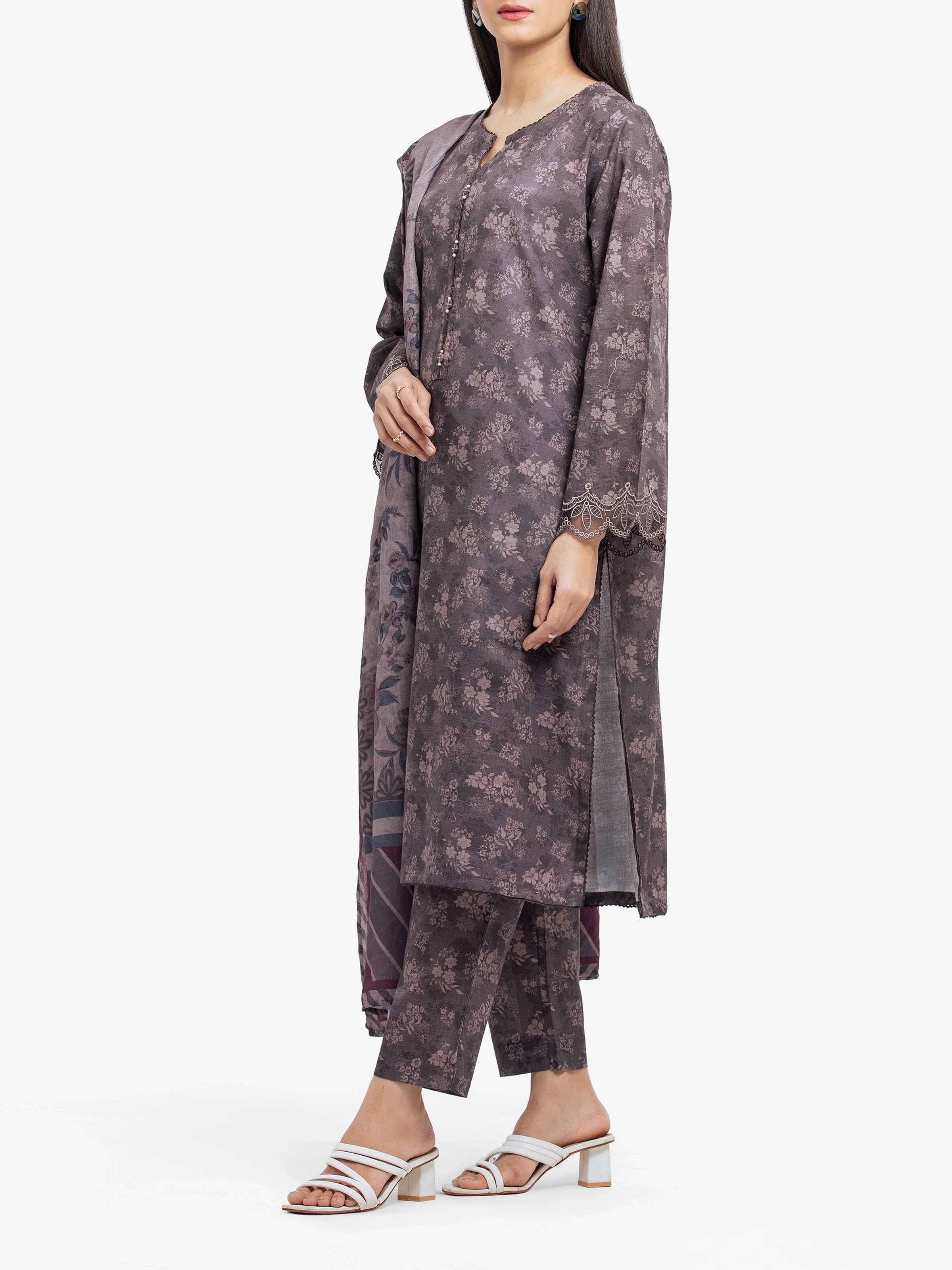Embroidered Khaddar Suit - EWTKE24-81536-3P - Image 4