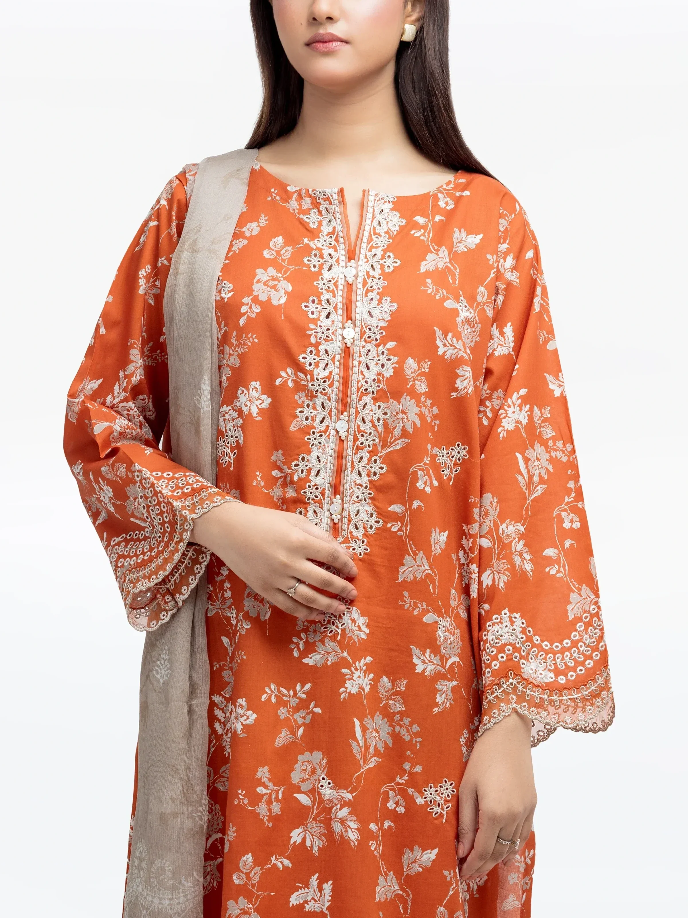 Embroidered Lawn Suit - EWTKE24-81151-3P - Image 2