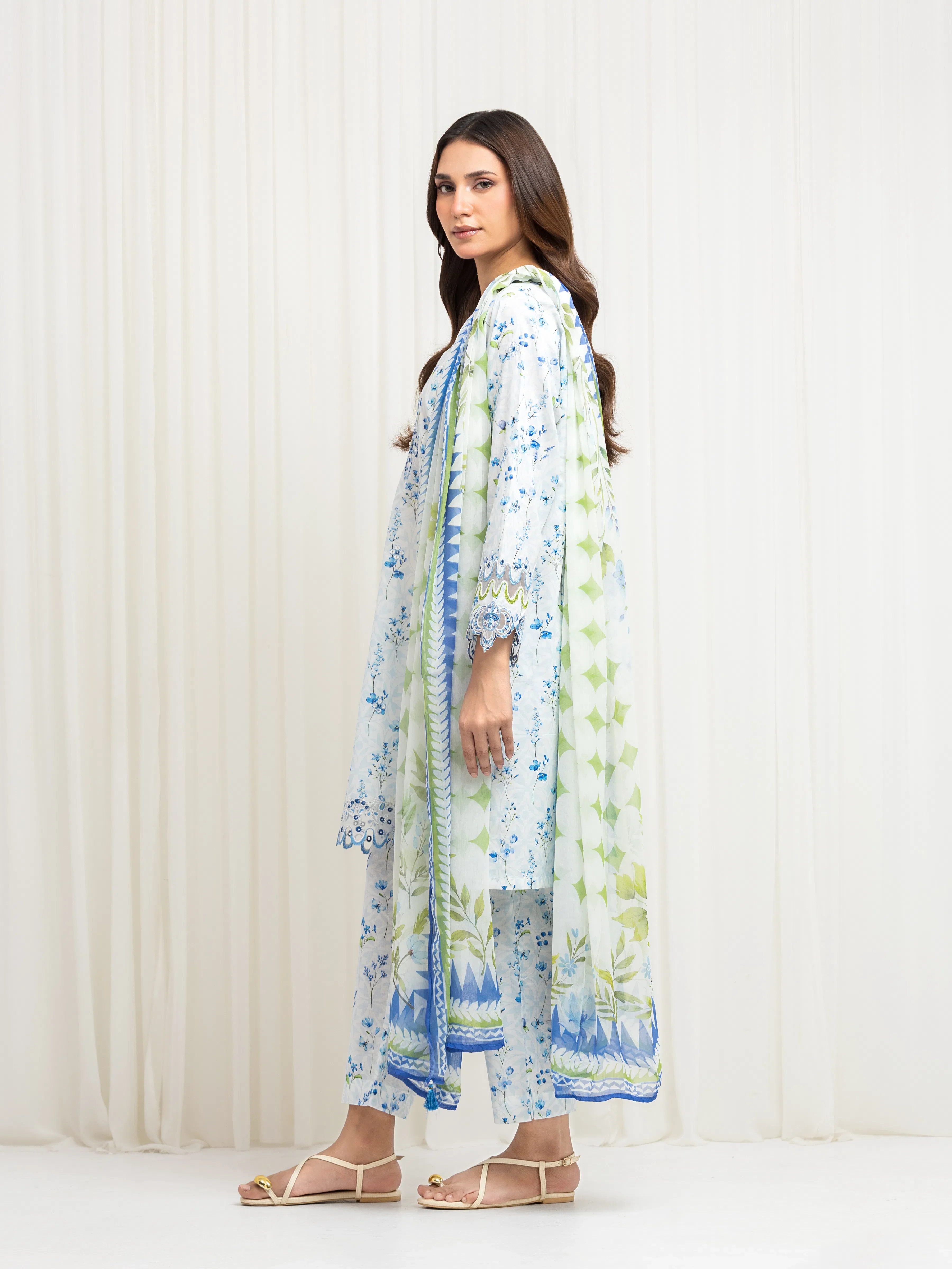 Embroidered Lawn Suit - EWTKE5-82493-3P - Image 5