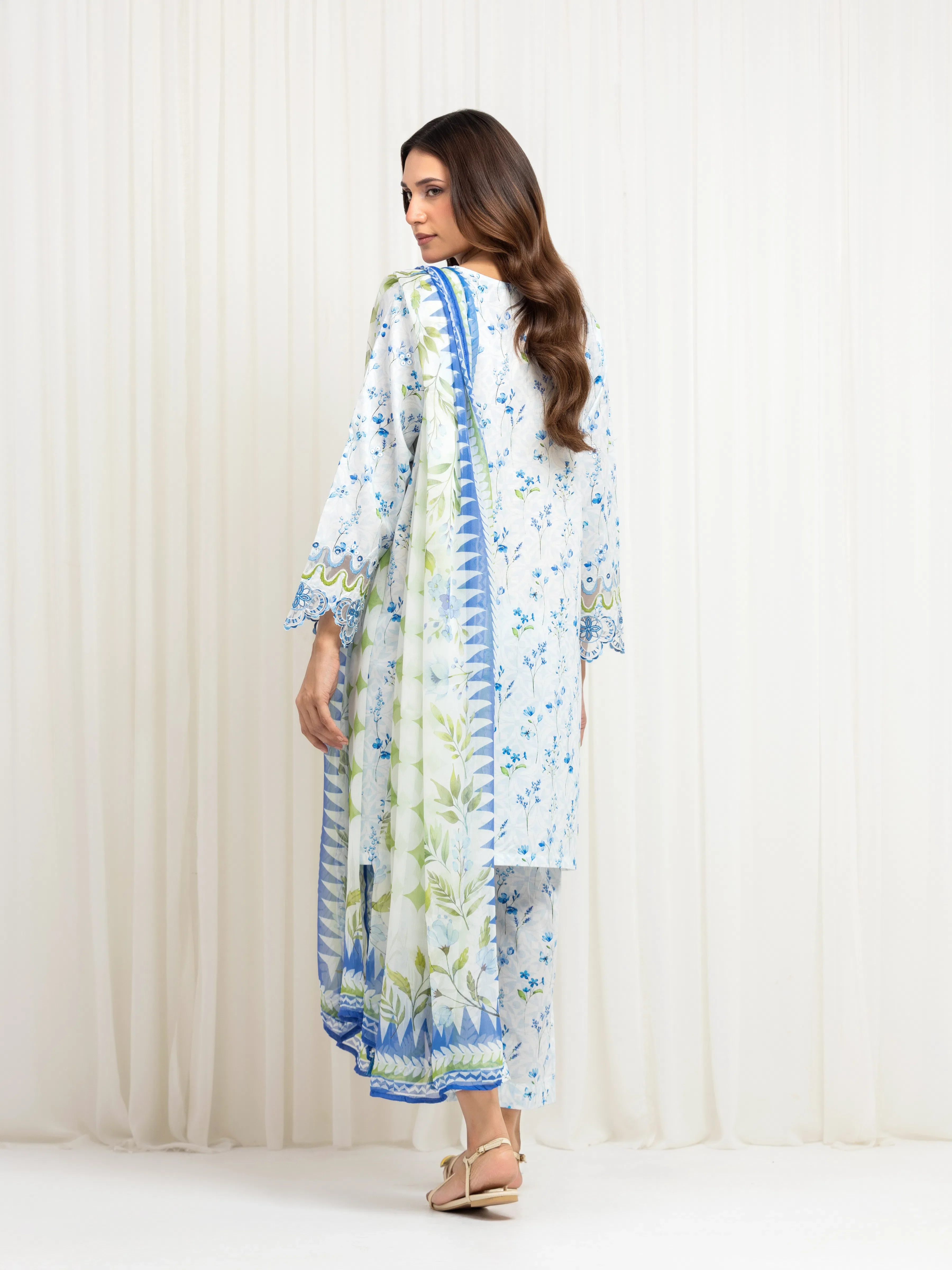 Embroidered Lawn Suit - EWTKE5-82493-3P - Image 6