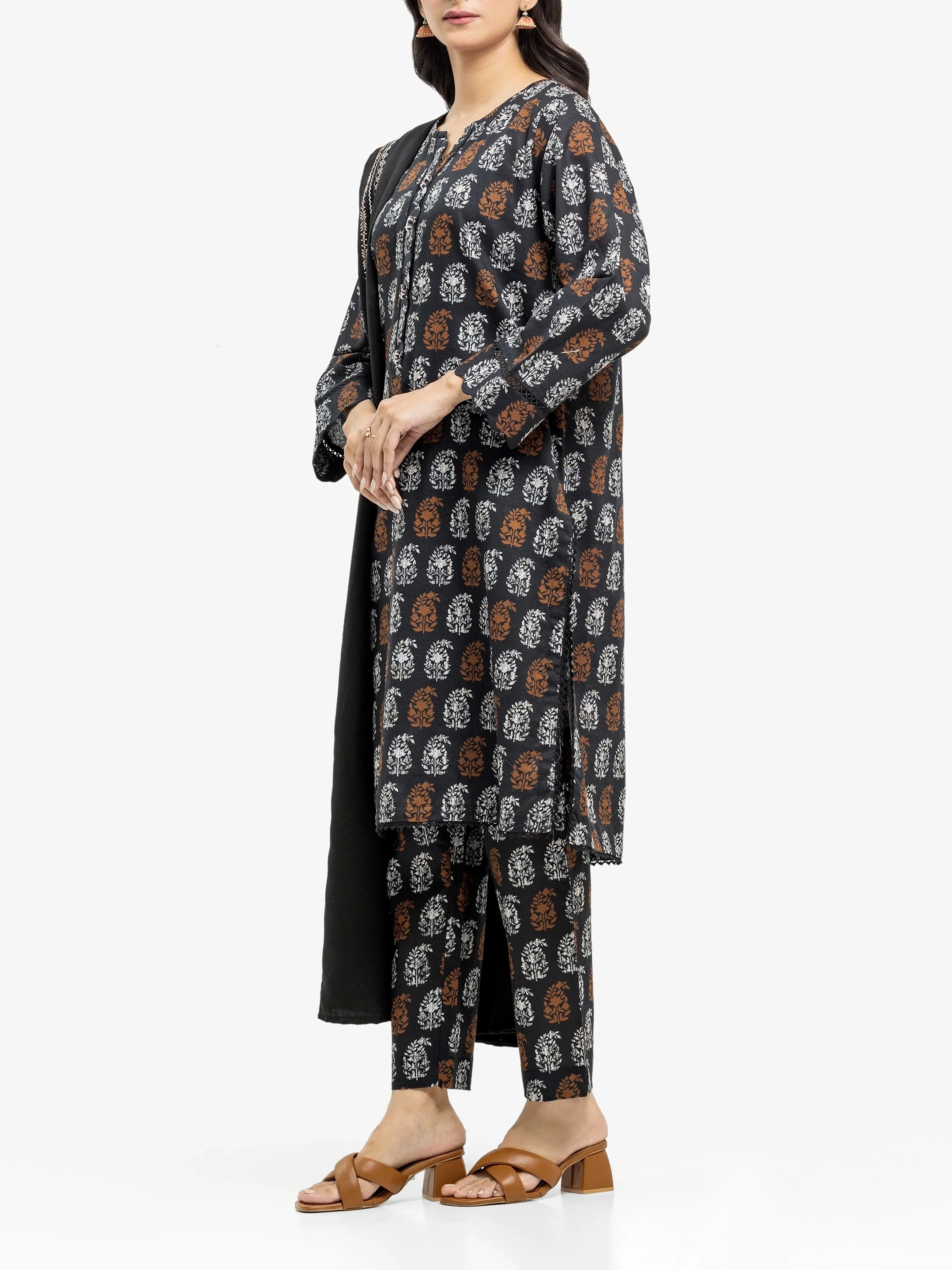 Printed Khaddar Suit - EWTKP24-81534-3P - Image 4