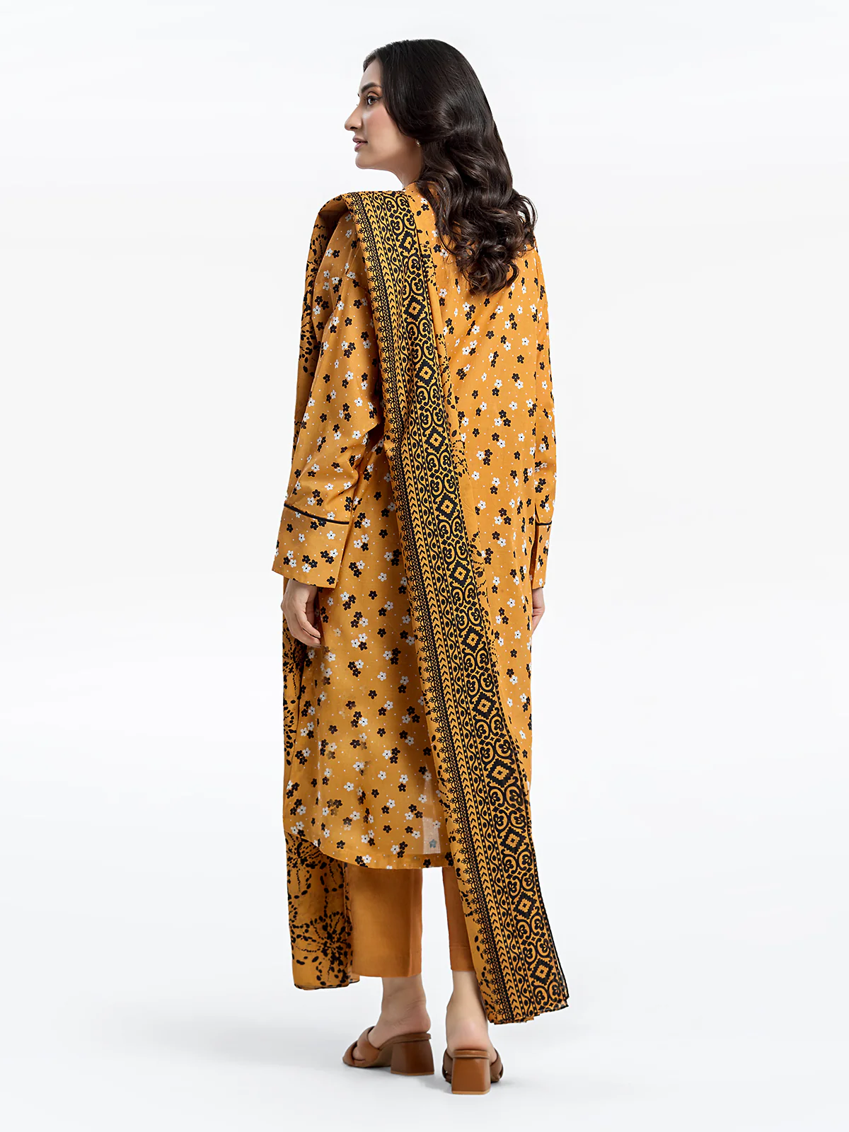 Printed Lawn Suit - EWTKP24-81309-3P - Image 5