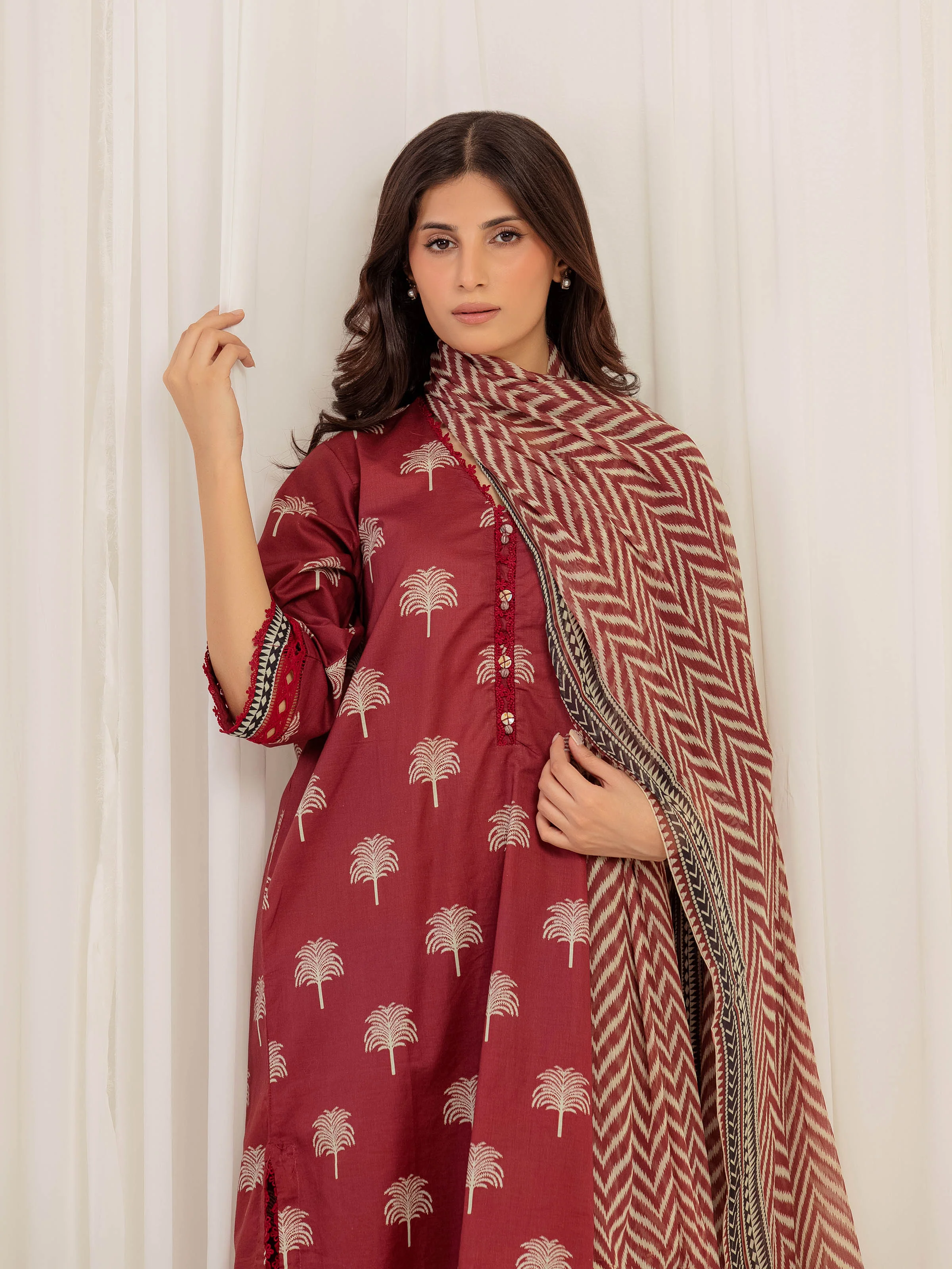 Printed Lawn Suit - EWTKP5-82024-3P - Image 2