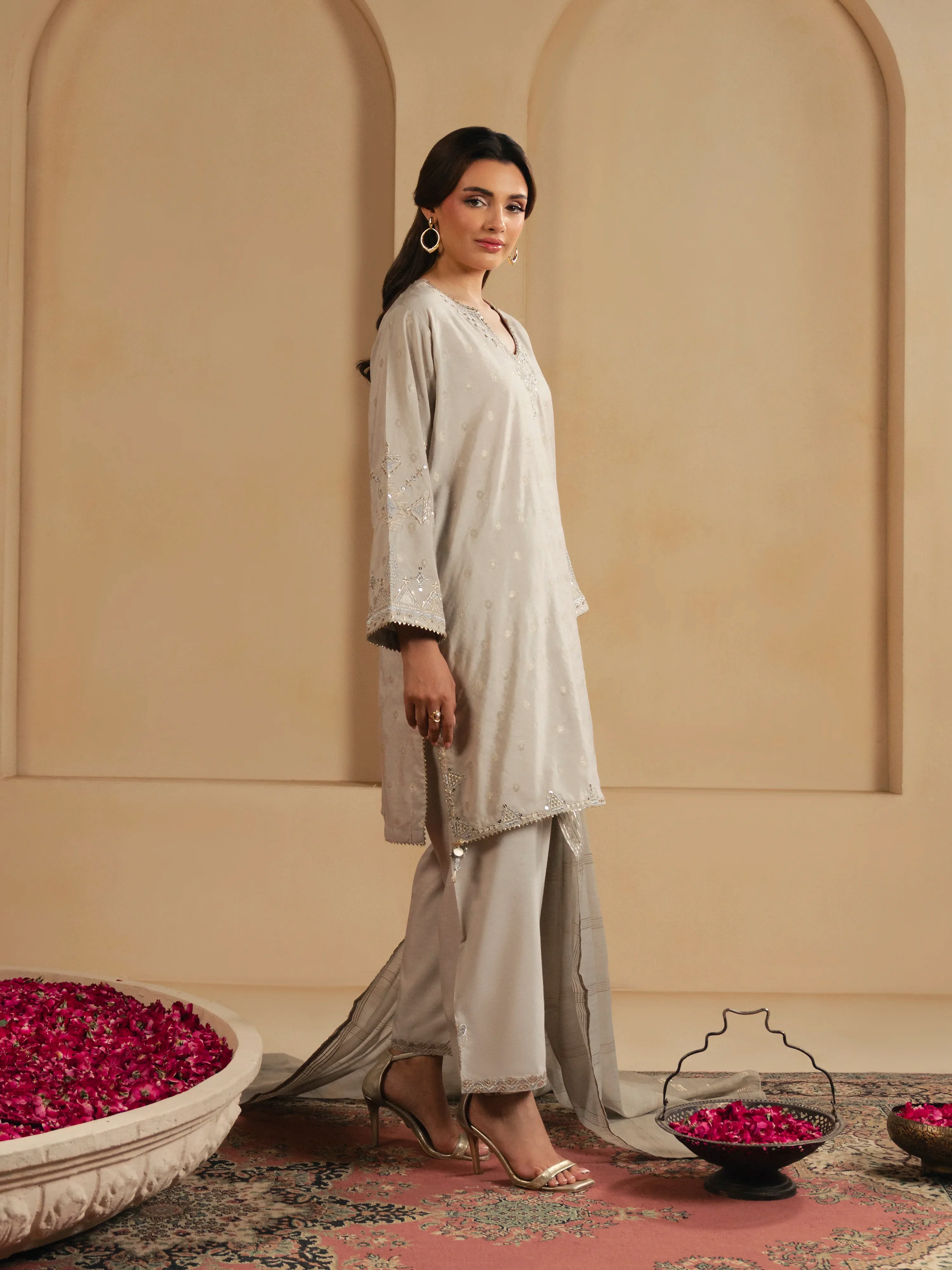 Embroidered Jacquard Suit - EWTKED6-86135-3P - Image 5
