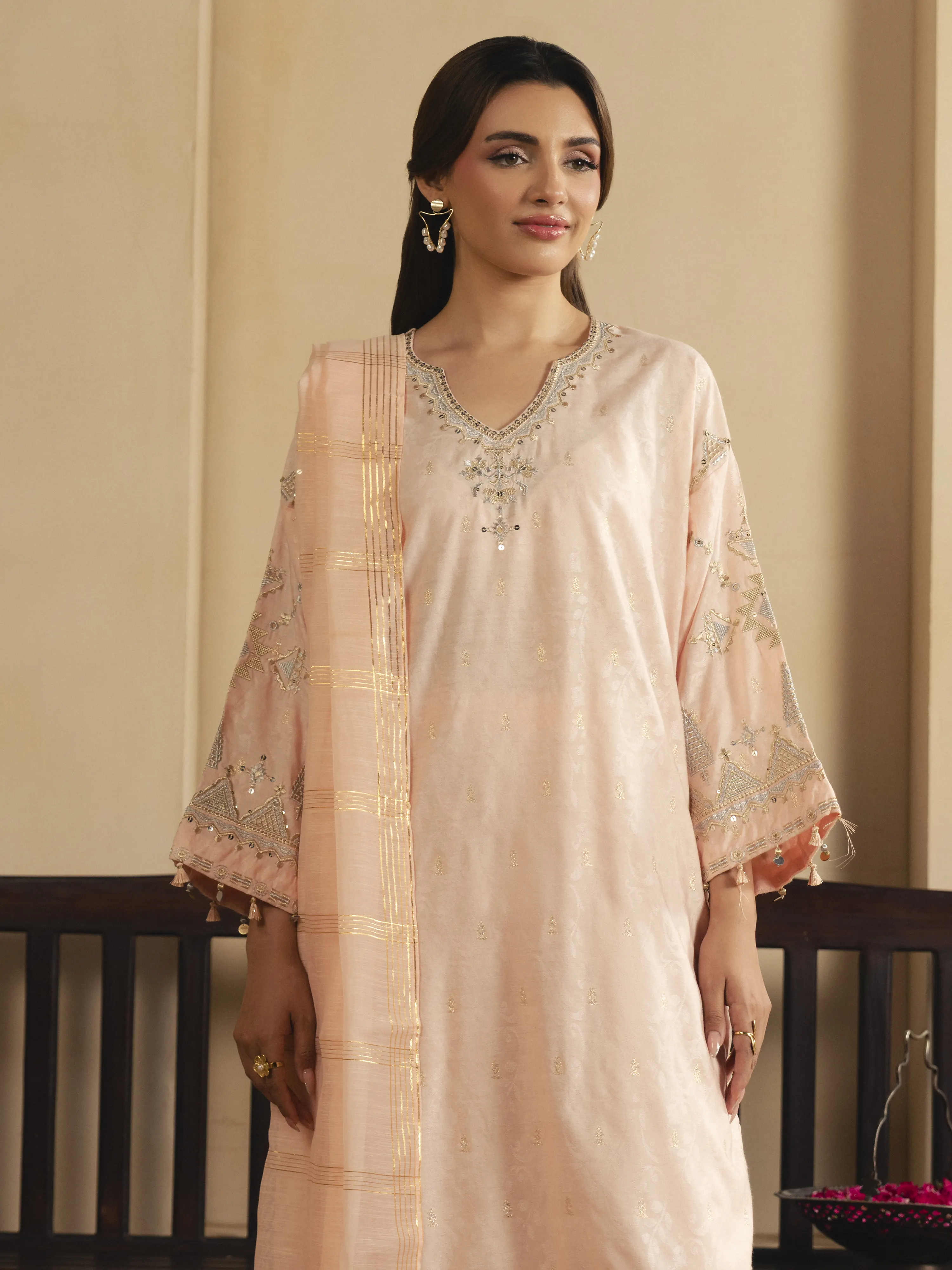 Embroidered Jacquard Suit - EWTKED6-86138-3P - Image 2