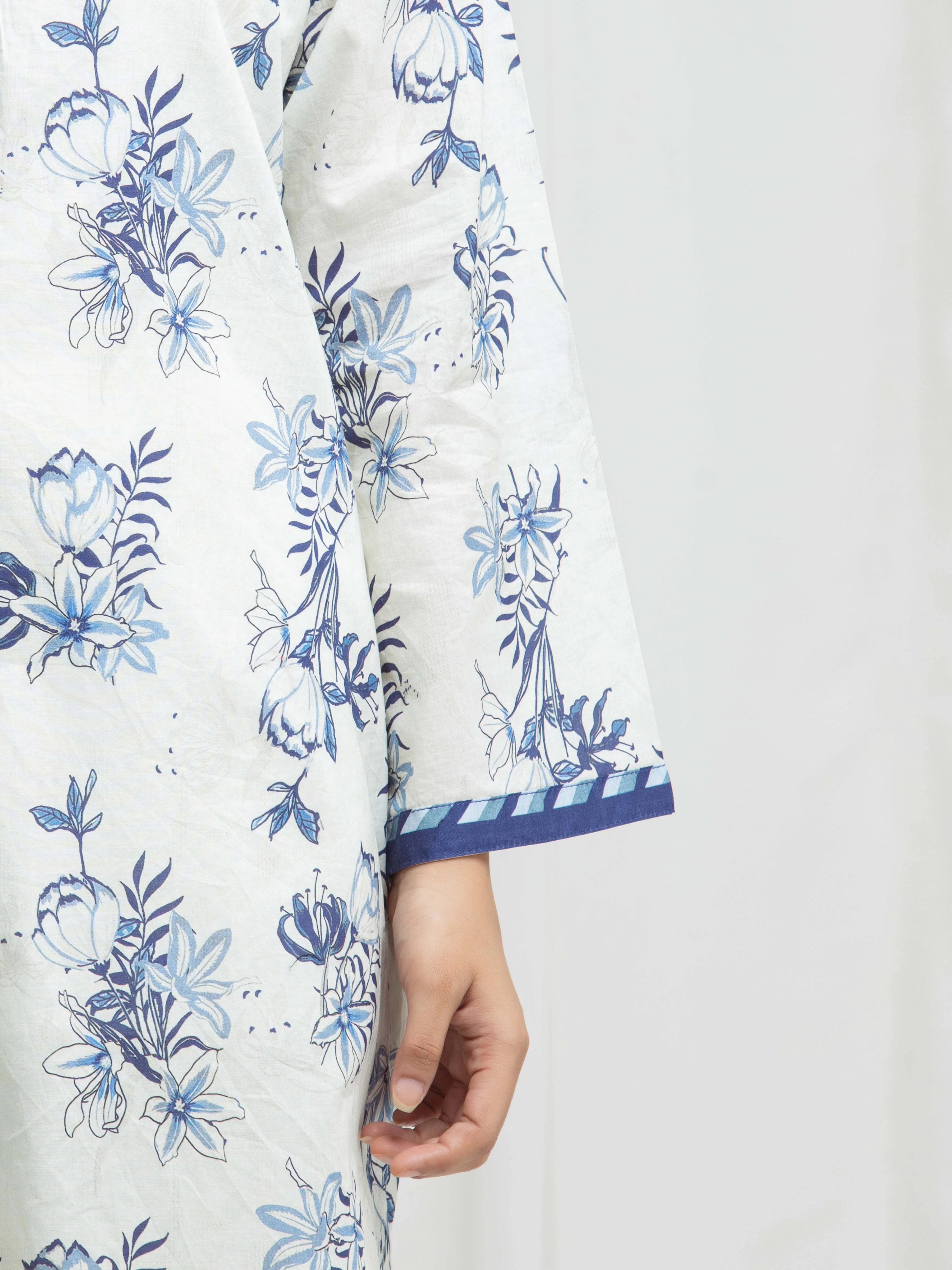 Printed Lawn Suit - EWTKP6-82500-3P - Image 4