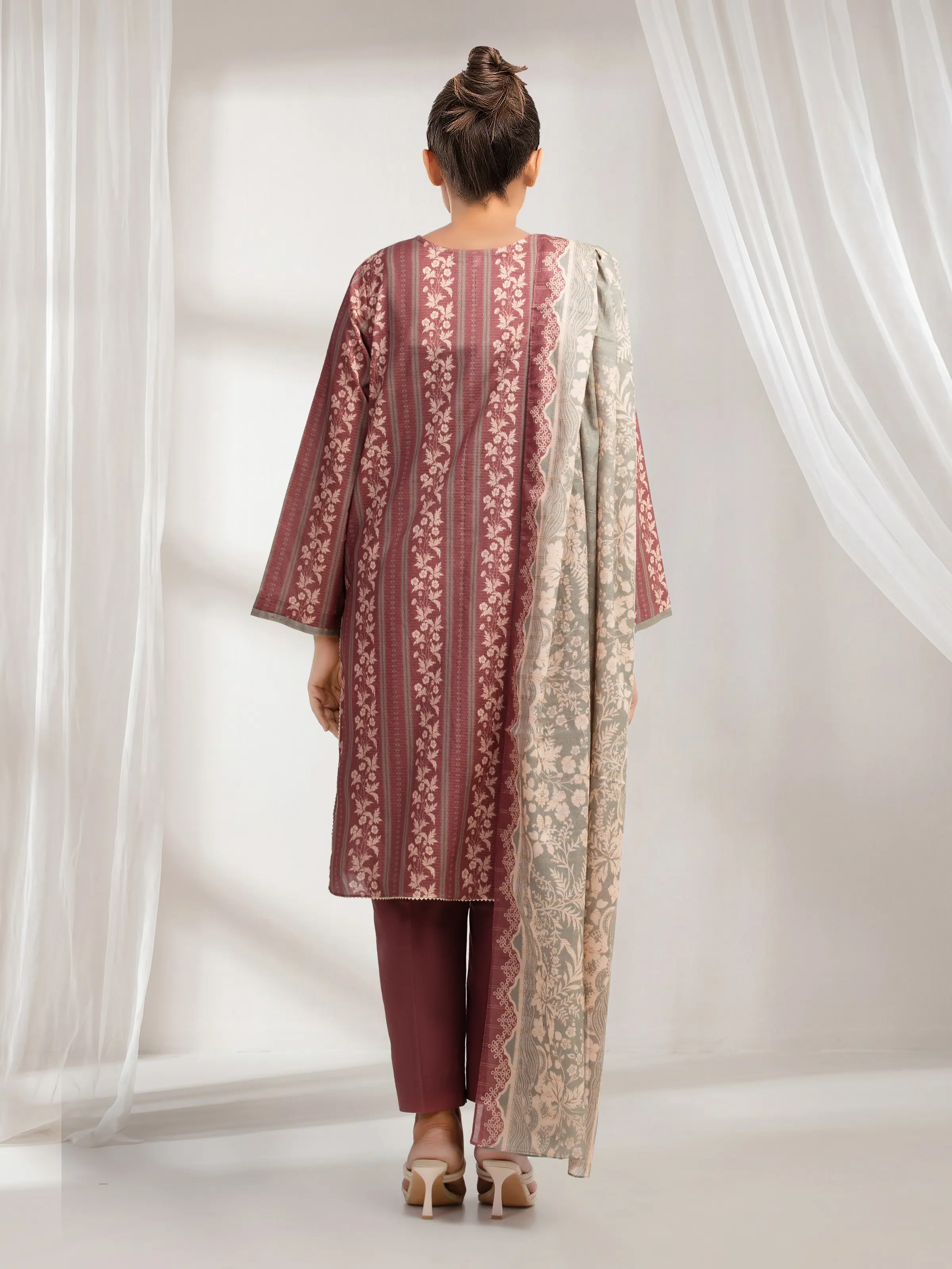 Printed Zari Lawn Suit - EWU6M6-068-3P - Image 4