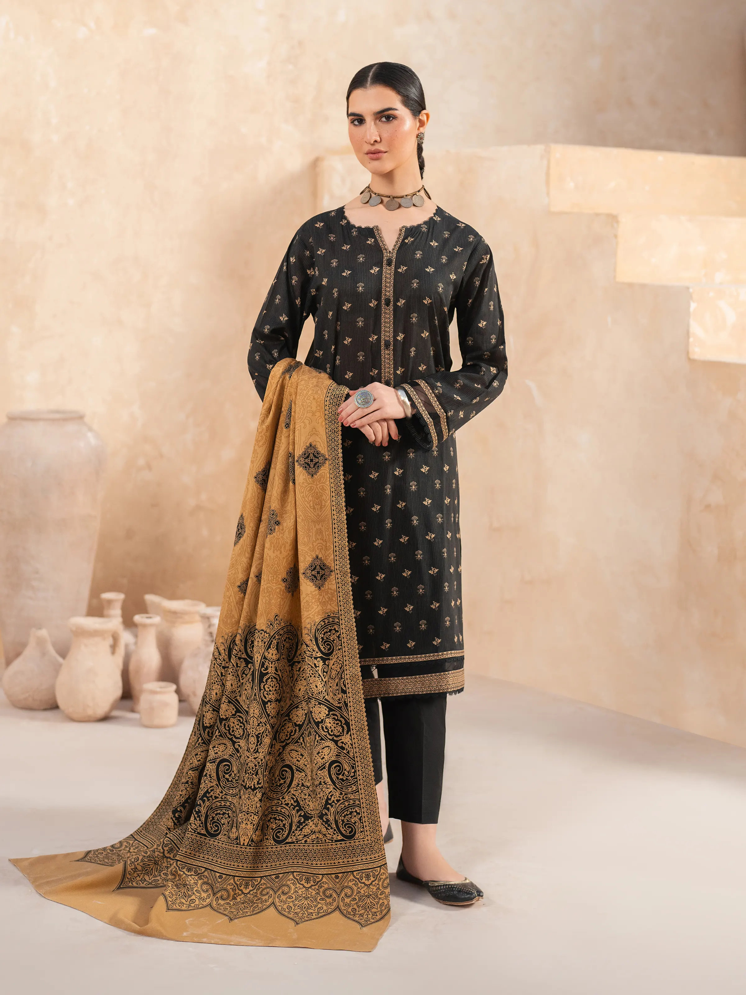 Printed Khaddar Suit - EWU24M3-110