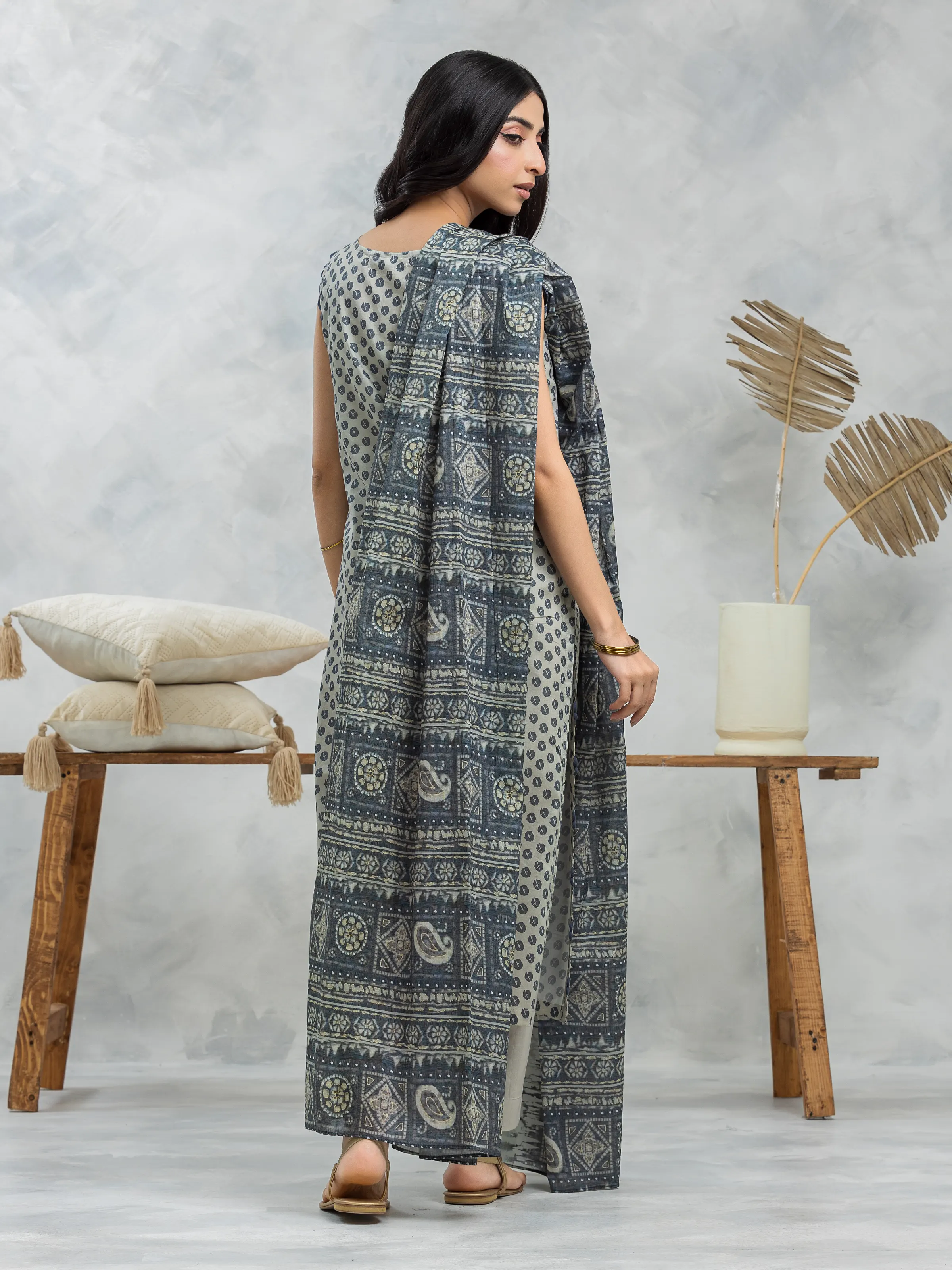 Printed Khaddar Suit - EWU24A3-28092-3P - Image 2