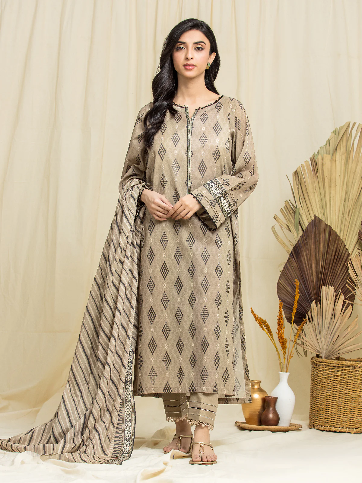 Printed Lawn Suit - EWU24A1-29071-3P
