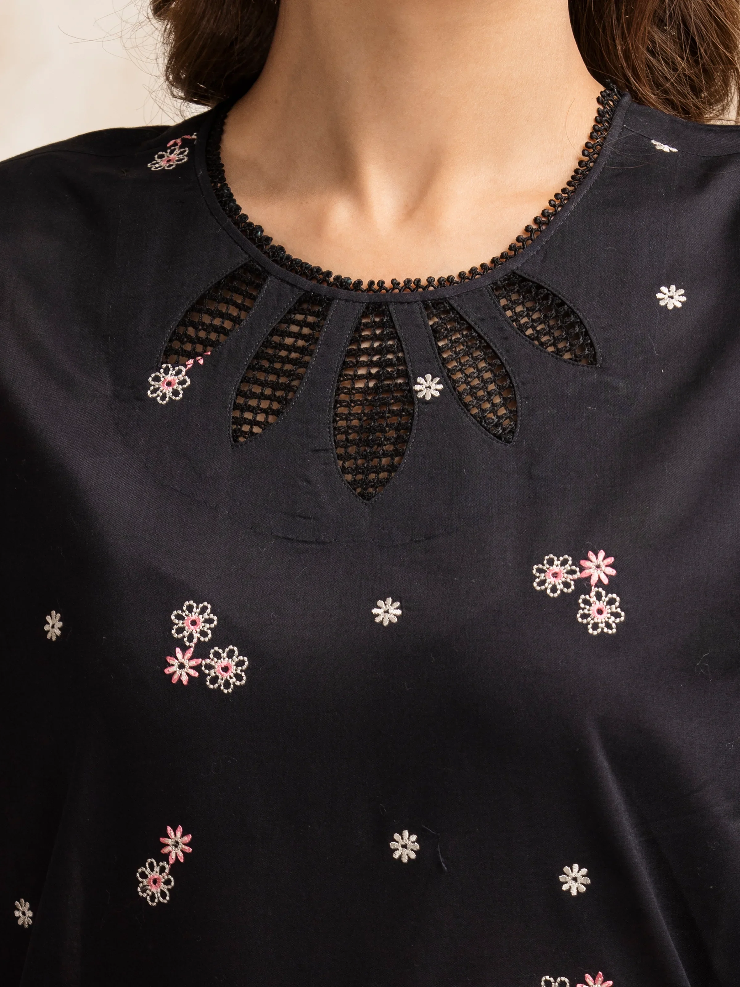 Embroidered Cambric Suit - EWU5V2-31039-3P - Image 5