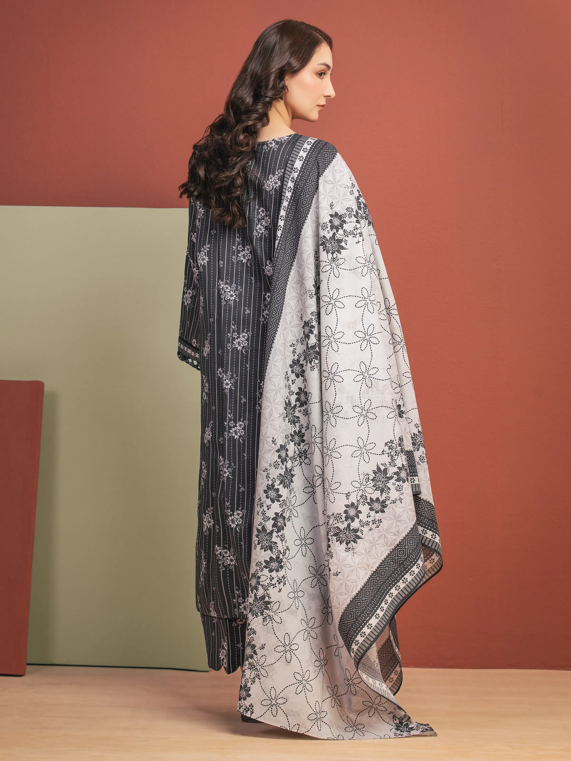Printed Lawn Suit - EWU5A1-35307-3P - Image 5